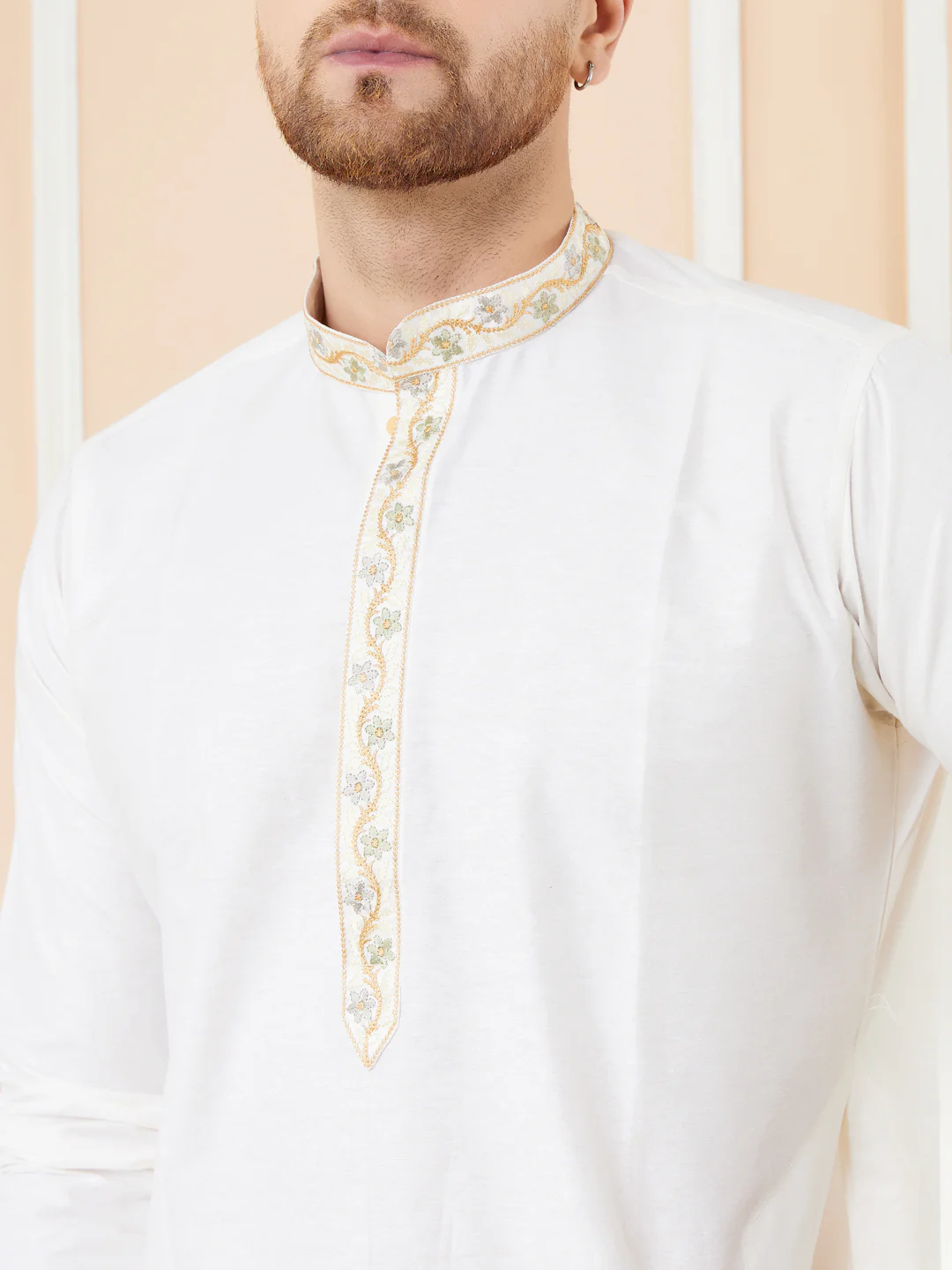 Men Cream Solid Cotton Straight Kurta With Emboridered Neckline - Image 2
