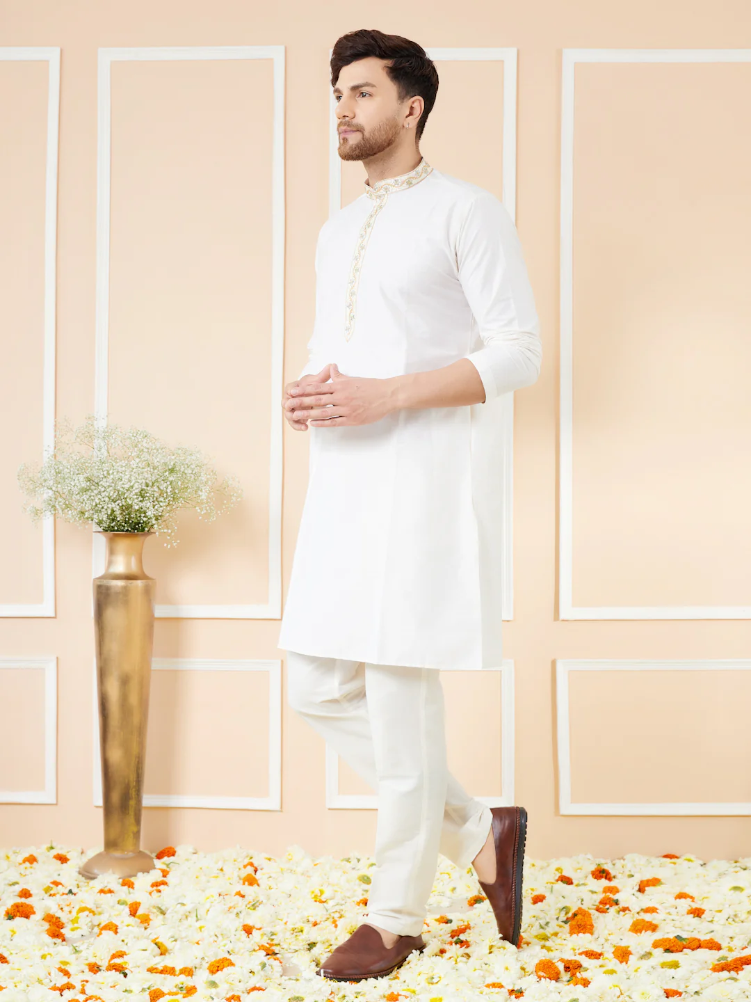 Men Cream Solid Cotton Straight Kurta With Emboridered Neckline - Image 5