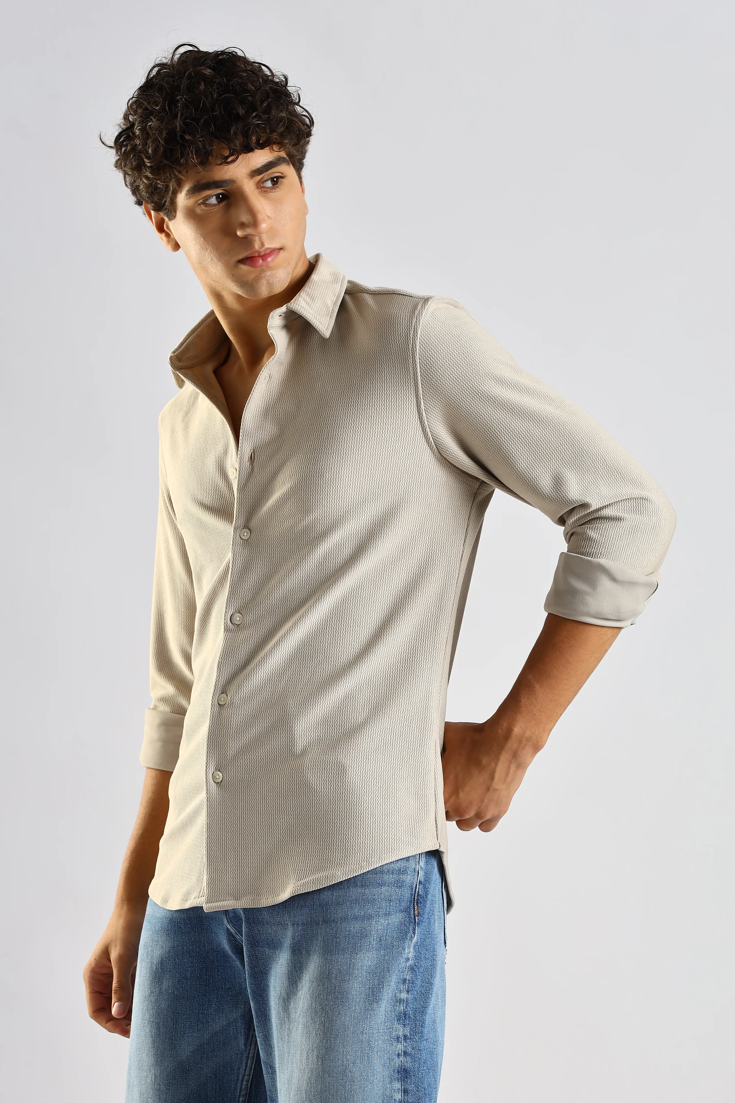 Men Cream Textured Spread Collar Shirt - Image 5