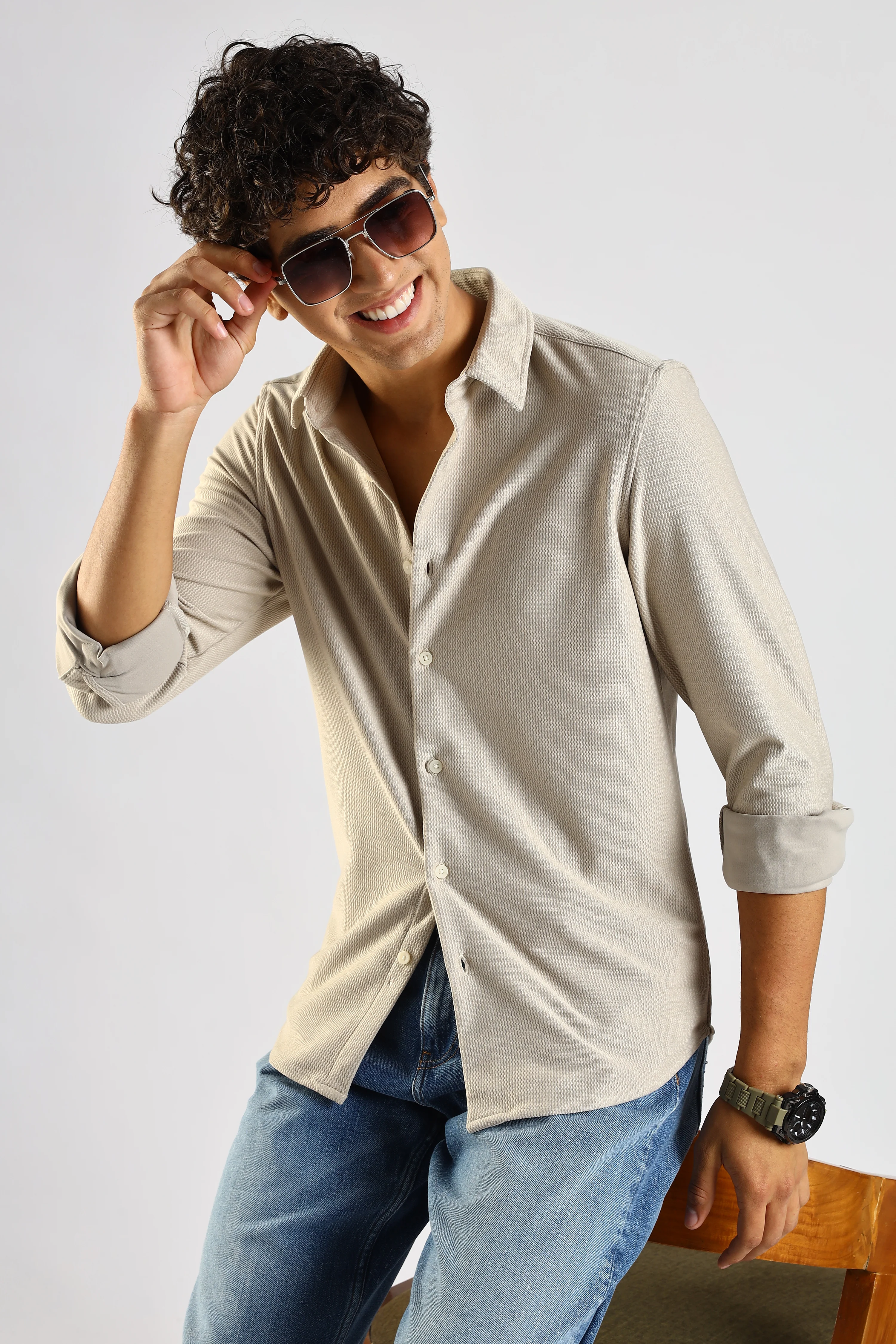 Men Cream Textured Spread Collar Shirt - Image 9
