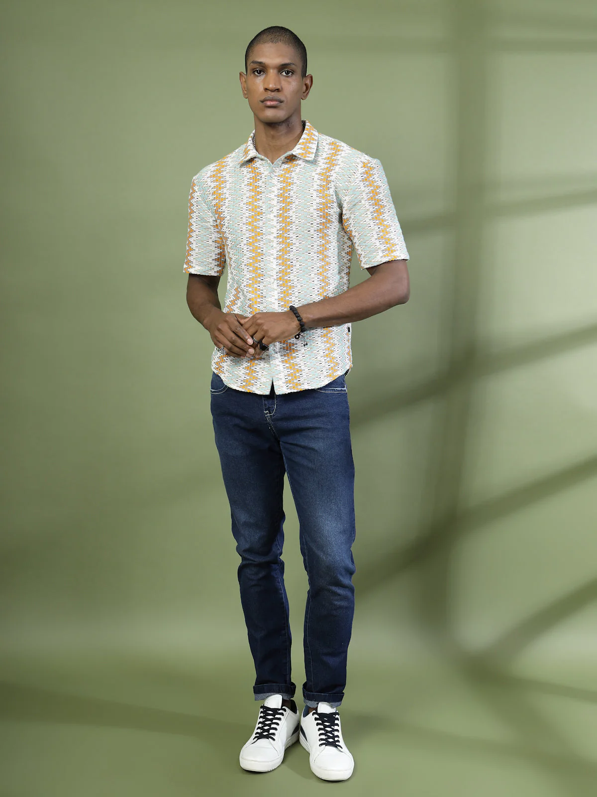 Men Crochet Knit Cuban Collar Zigzag Shirt - Image 4