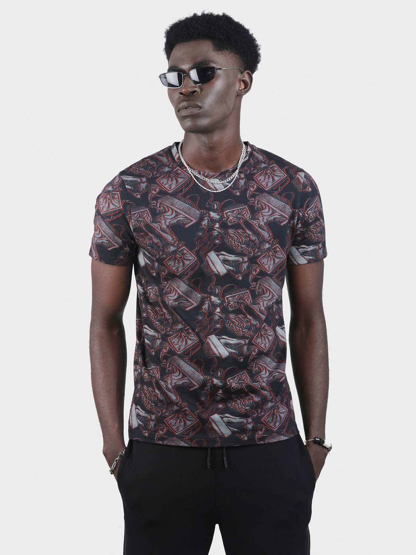 Men Embroidered Printed Tee