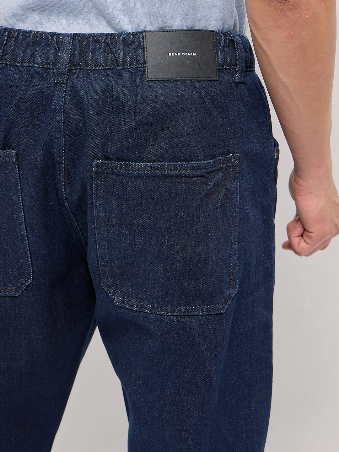 Men Dark Blue Mid-Rise Elasticated Waist Relaxed Fit Jeans - Image 6