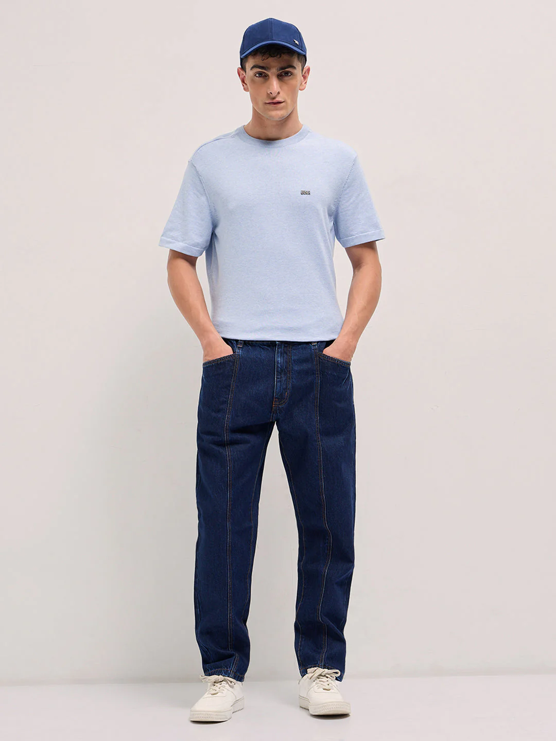 Men Dark Blue Mid-Rise Elasticated Waist Relaxed Fit Jeans - Image 4