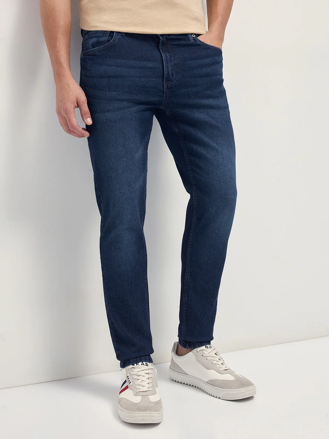 Men Dark Blue Mid-Rise Slim Fit Jeans