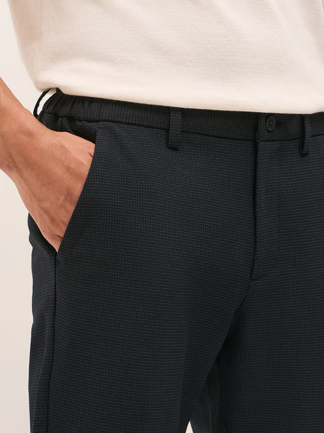 Men Dark Blue Slim Fit Formal Trouser - Image 5