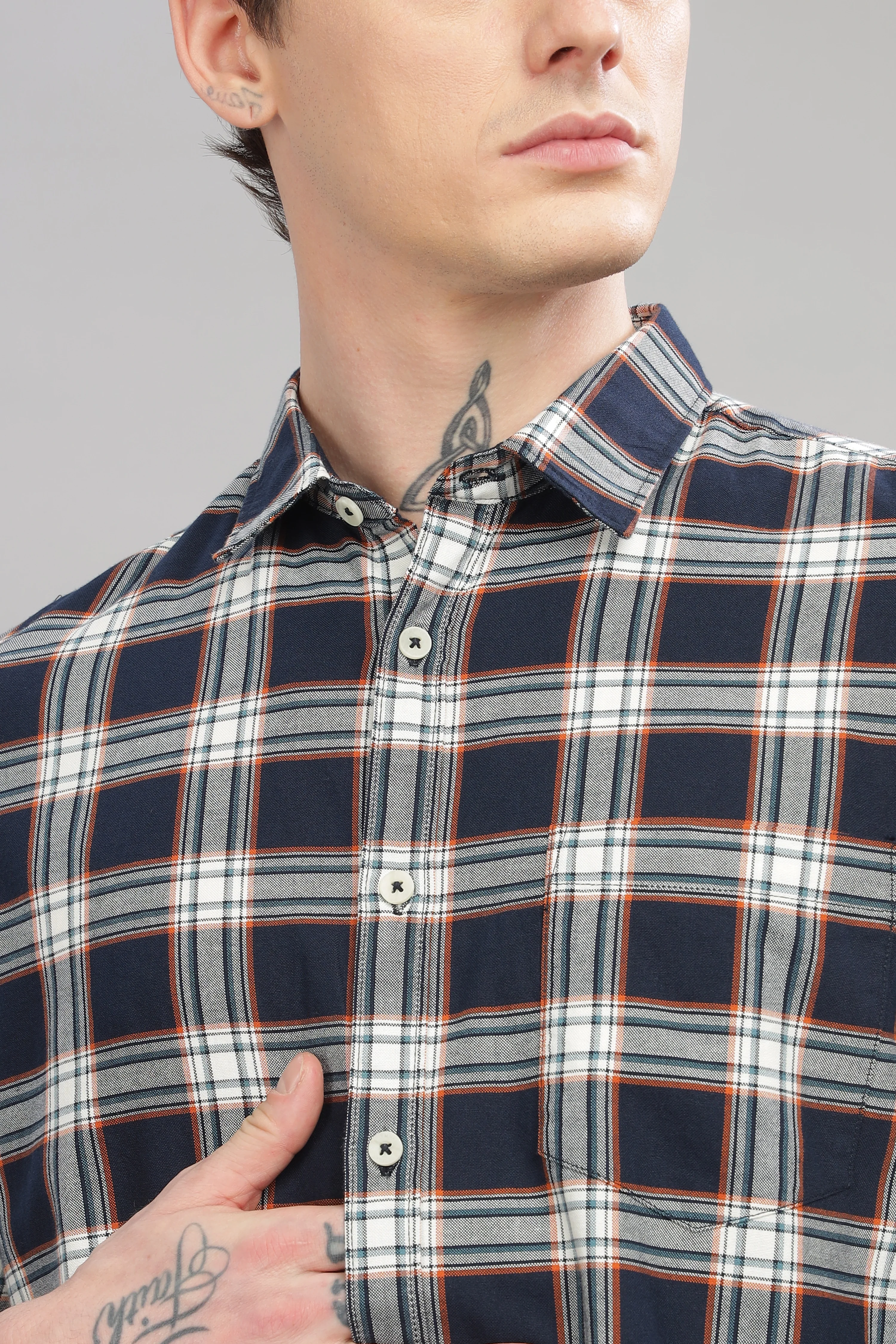 Men Dark Blue Slim Fit Shirt - Image 5