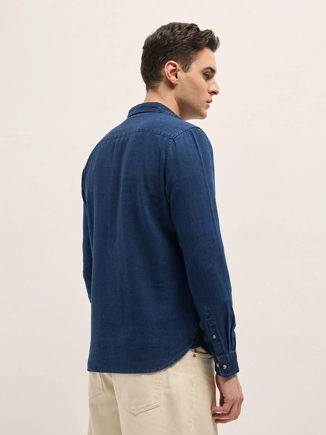Men Dark Blue Solid Slim Fit Denim Casual Shirt - Image 2