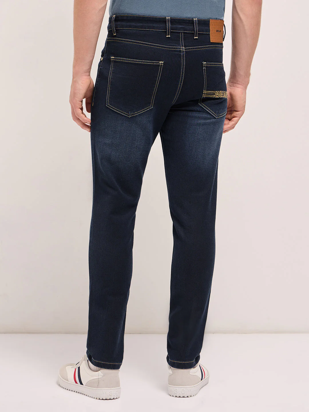 Men Dark BlueLight Fade Mid-Rise Skinny Fit Jeans - Image 2