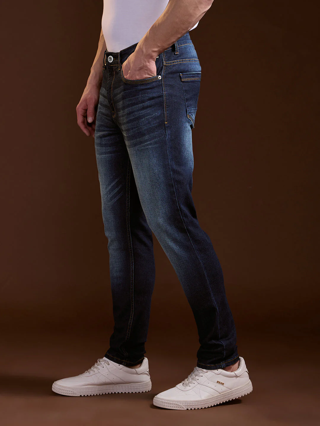 Men Dark BlueLight Fade Skinny Fit Mid-Rise Jeans - Image 3