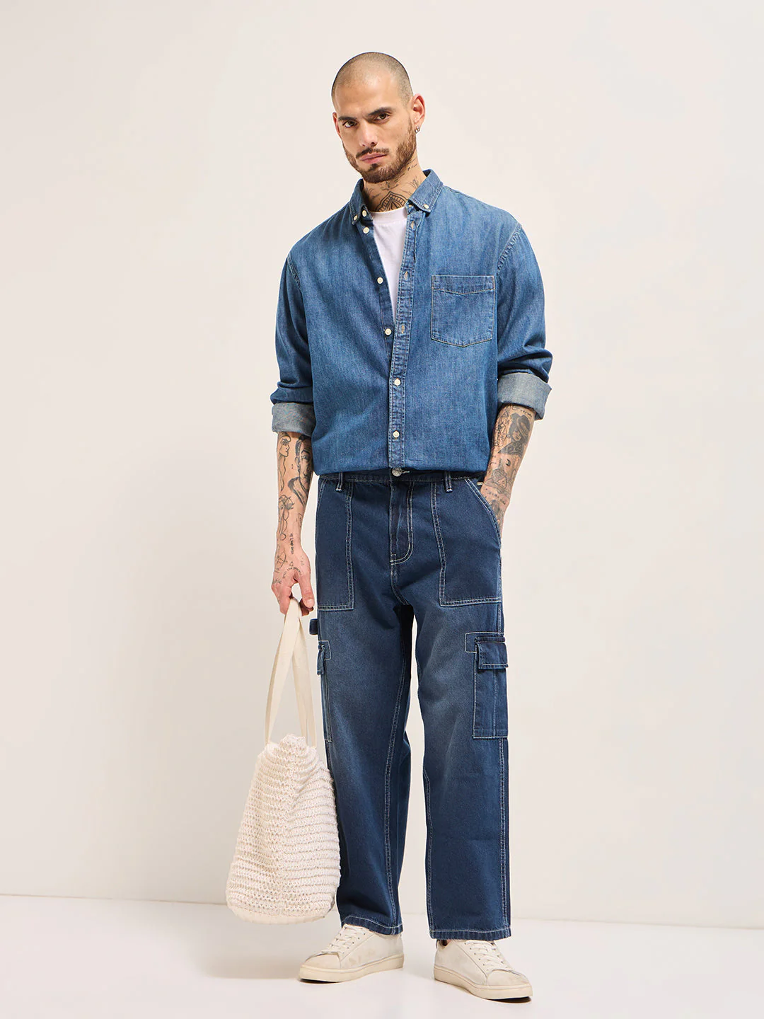 Men Dark BlueMid Fade Mid-Rise Elasticated Waist Baggy Fit Cargo Jeans - Image 4
