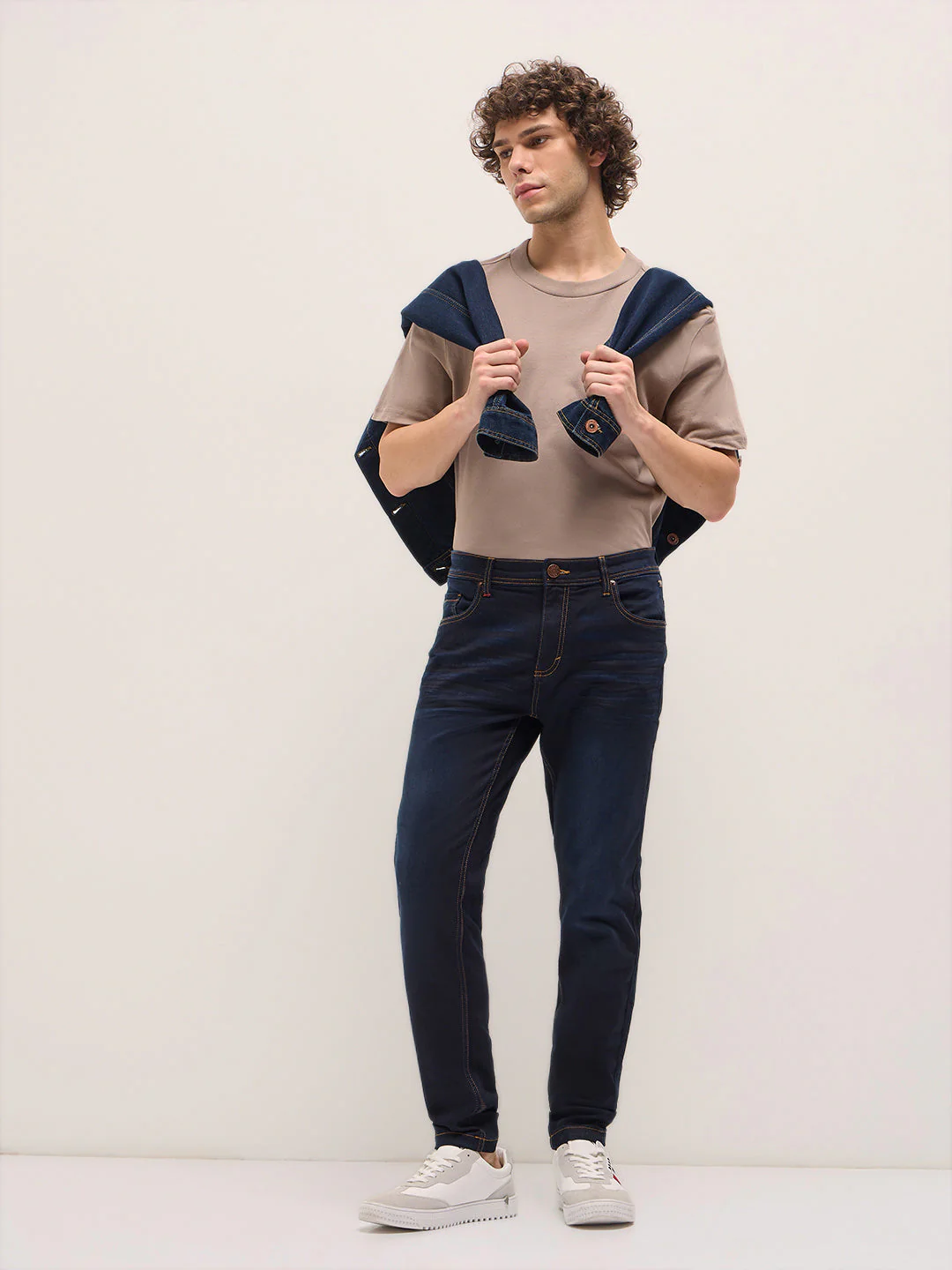 Men Blue Mid Fade Jeans - Image 4