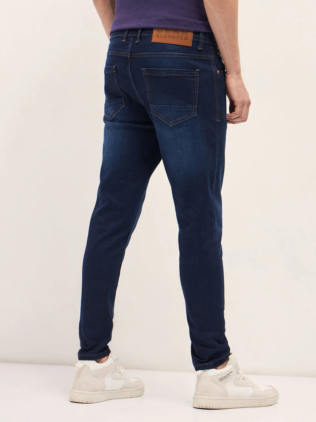 Men Dark BlueMid Fade Mid-Rise Slim Fit Jeans - Image 2