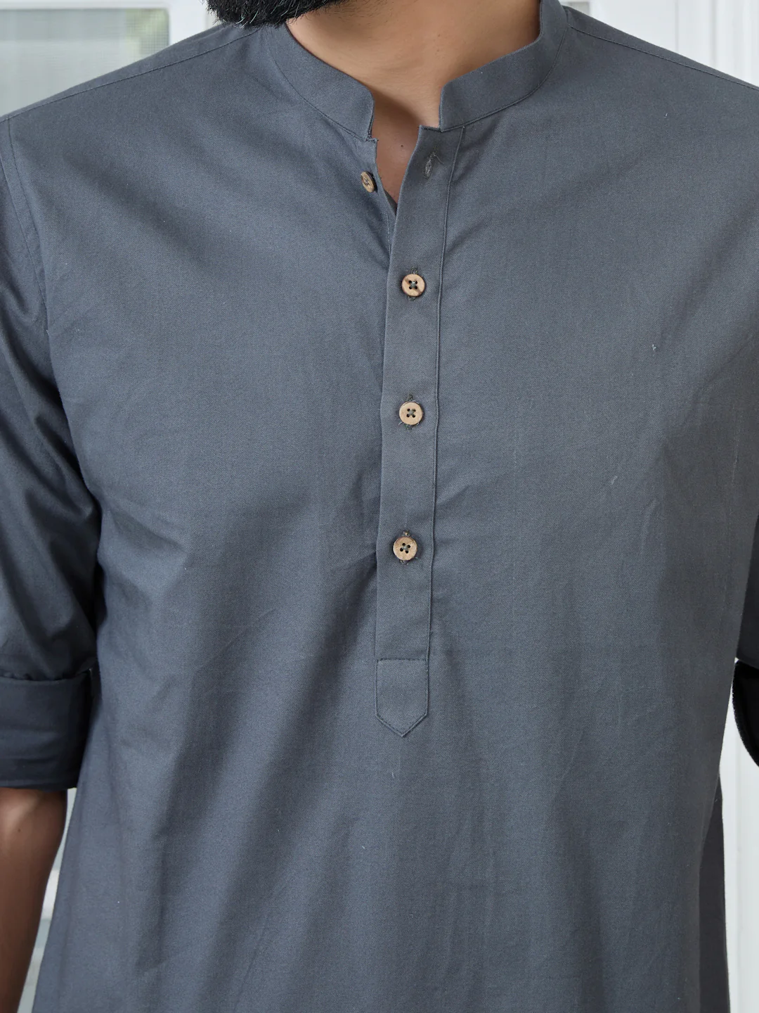 Men Dark Grey Solid Cotton Short Kurta - Image 2