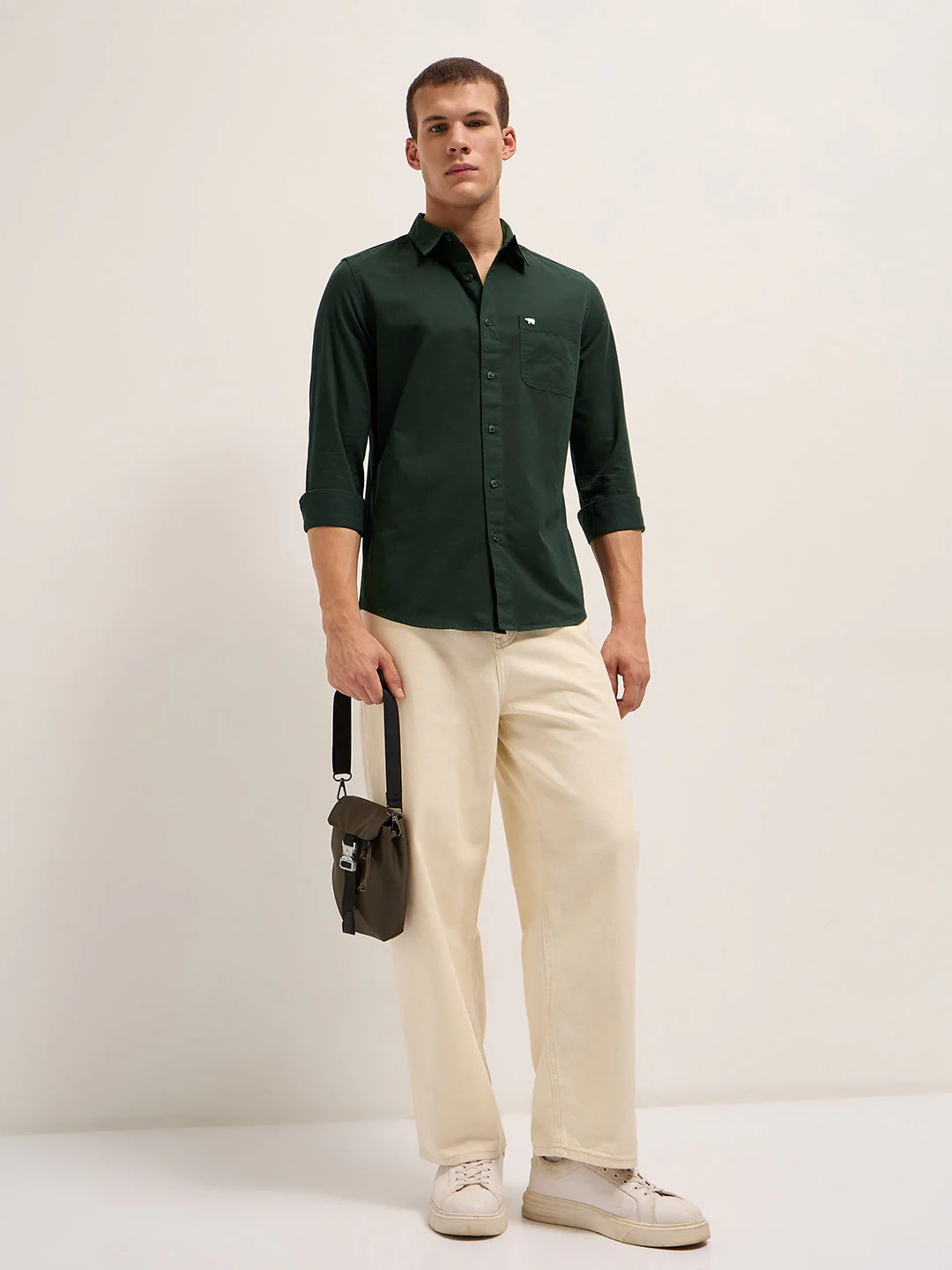 Men Dark Green Cotton Solid Slim Fit Casual Shirt - Image 4