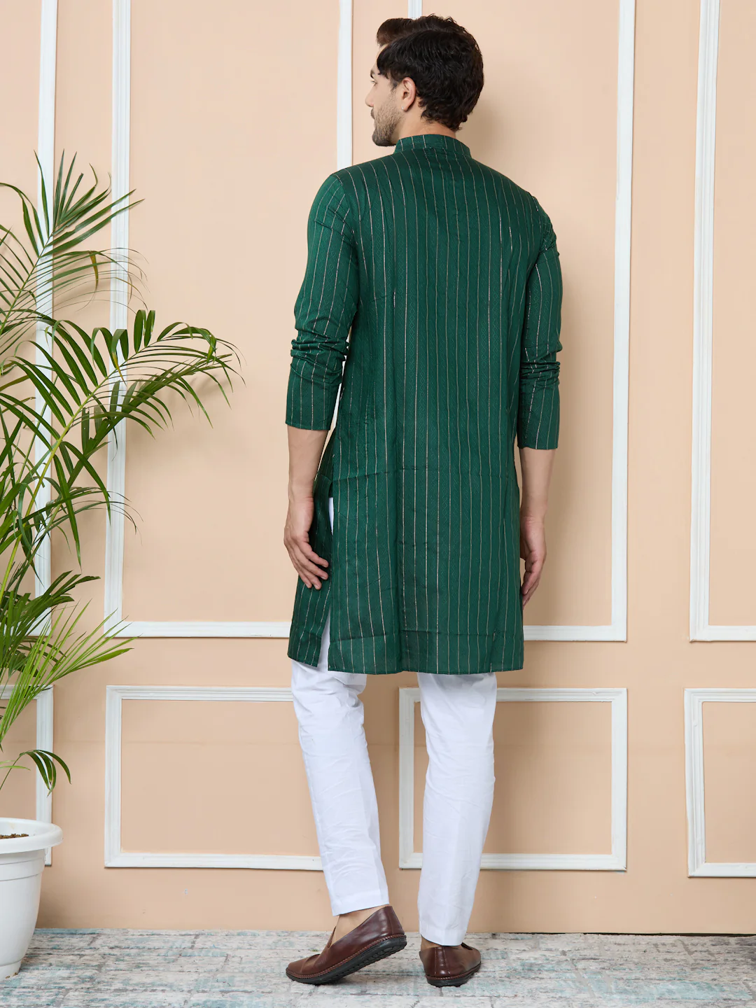 Men Dark Green Thread Work Straight Kurta - Image 3