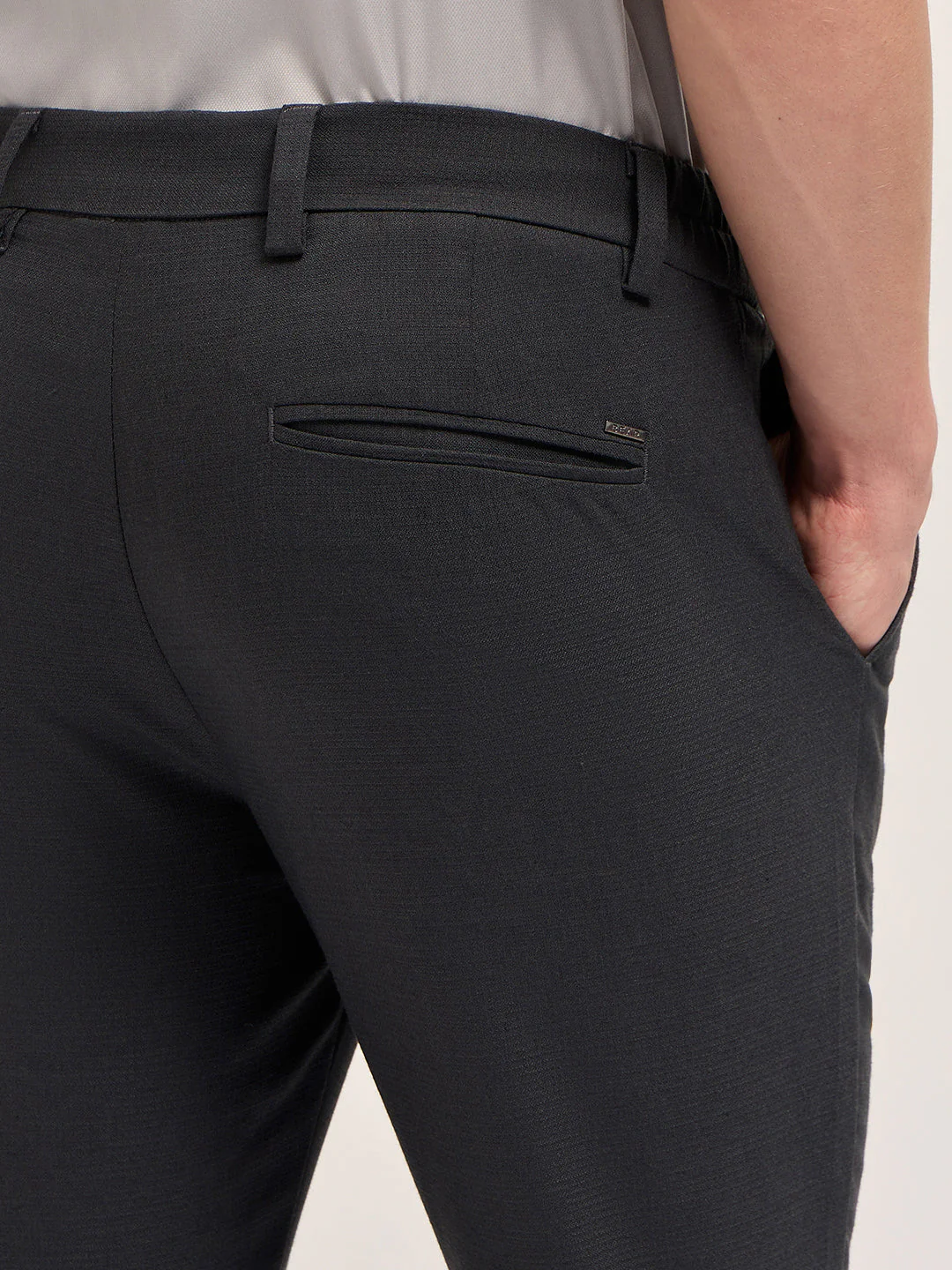 Men Dark Grey Slim Fit Formal Trousers - Image 6