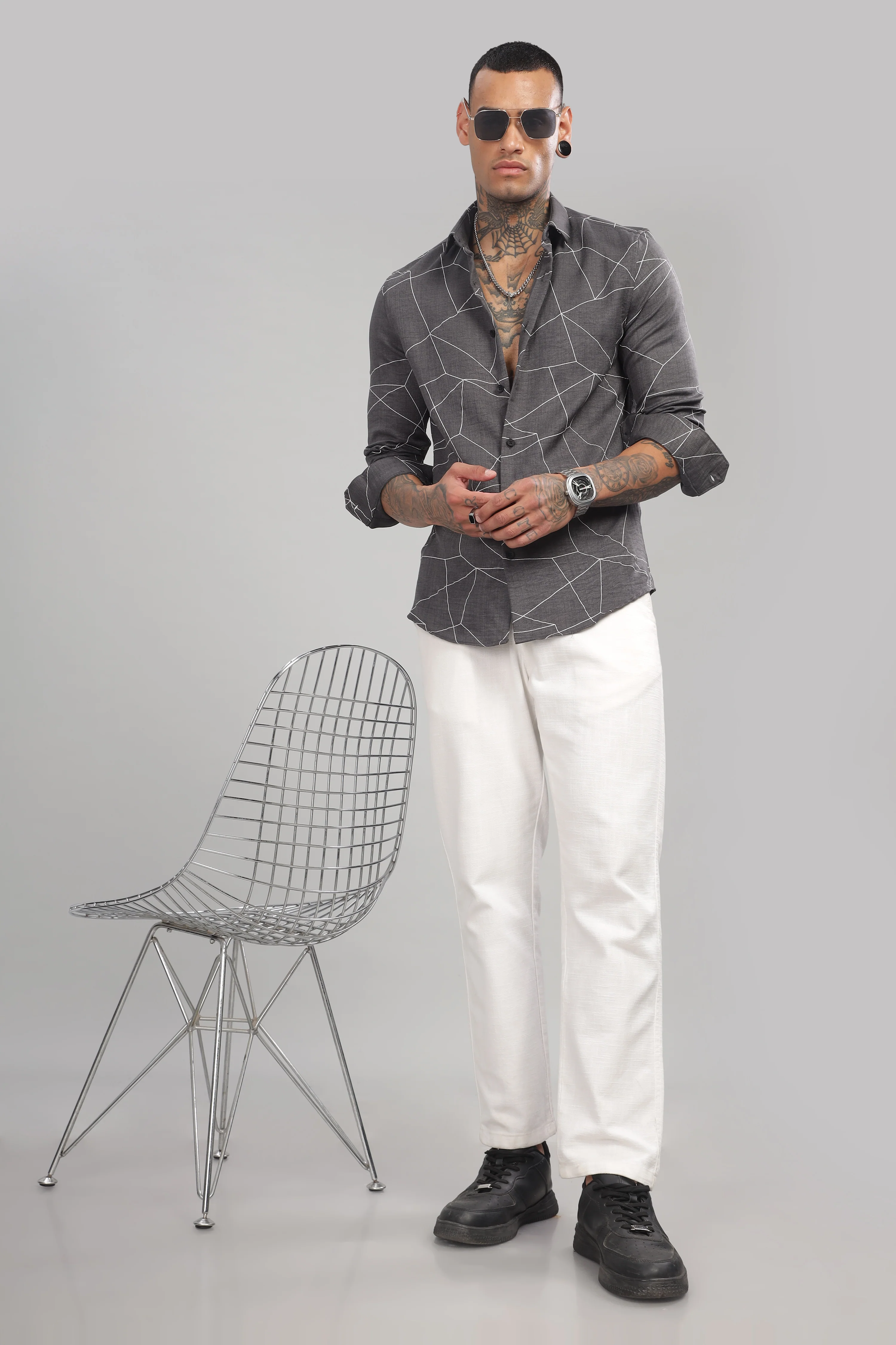 Men Dark Grey Slim Fit Shirt - Image 5