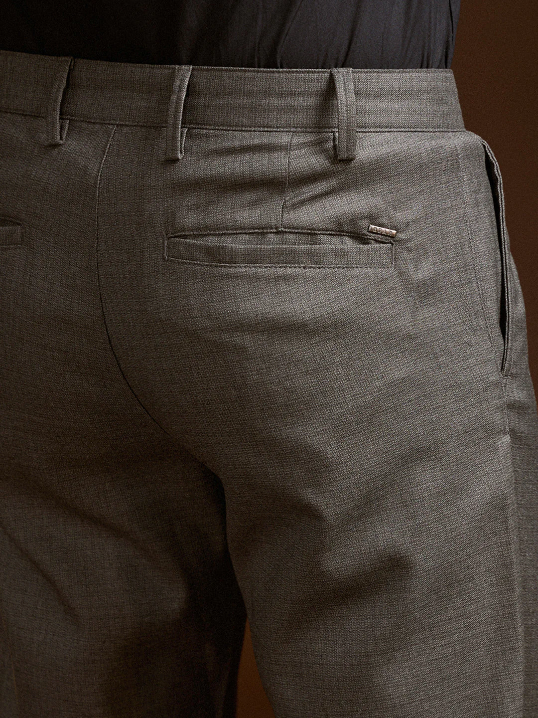 Men Dark Grey Solid Regular Fit Formal Trouser - Image 5
