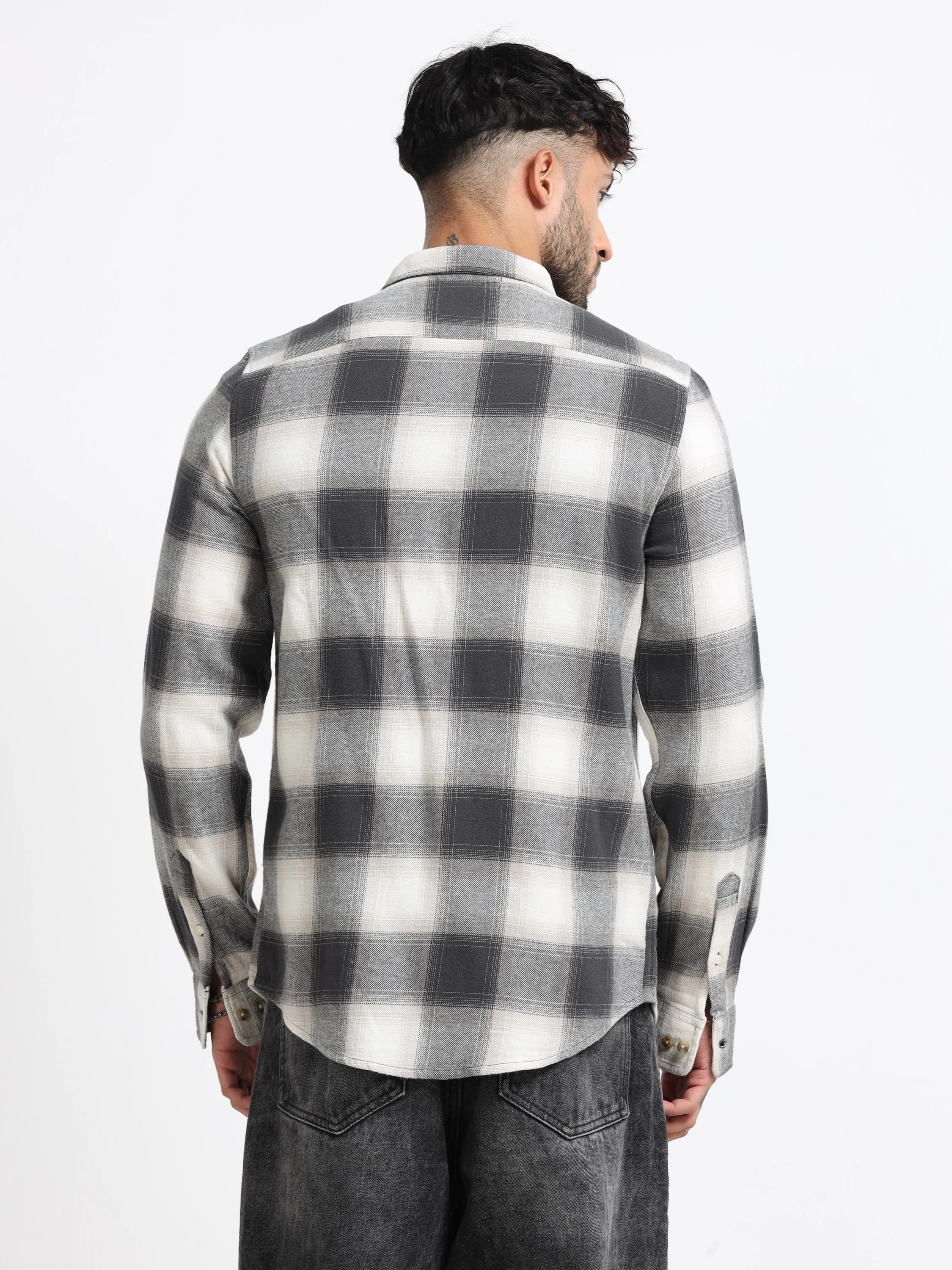 Men Grey & White Check Shirt - Image 2