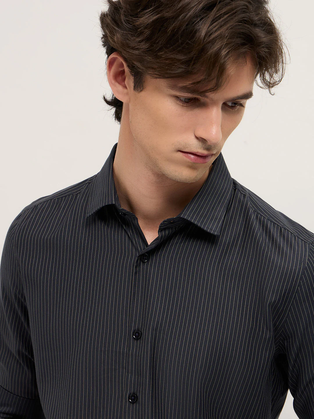 Men Dark Grey Woven Pin Stripe Design Tailored Fit Formal Shirt - Image 5