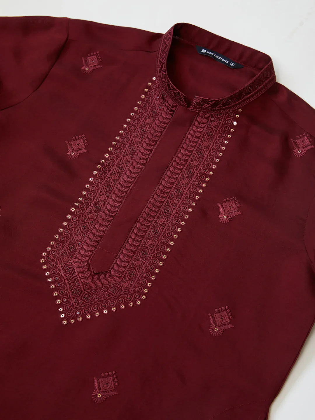 Men Maroon Embroidered Chanderi Silk Straight Kurta - Image 6