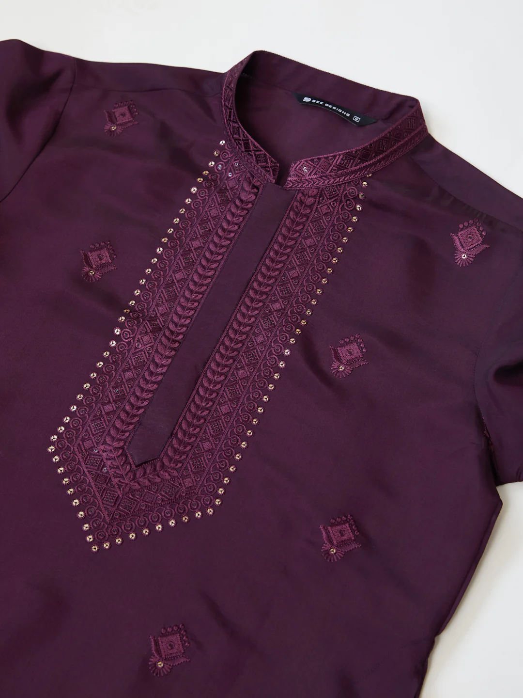 Men Dark Purple Embroidered Chanderi Silk Straight Kurta - Image 3