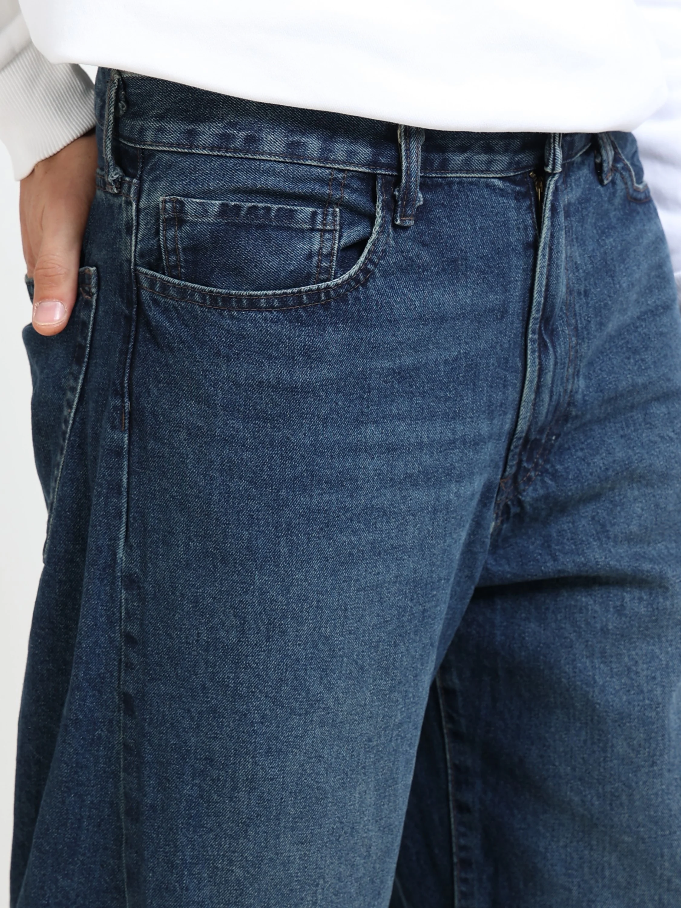 Men Denim Navy Baggy Jeans - Image 4