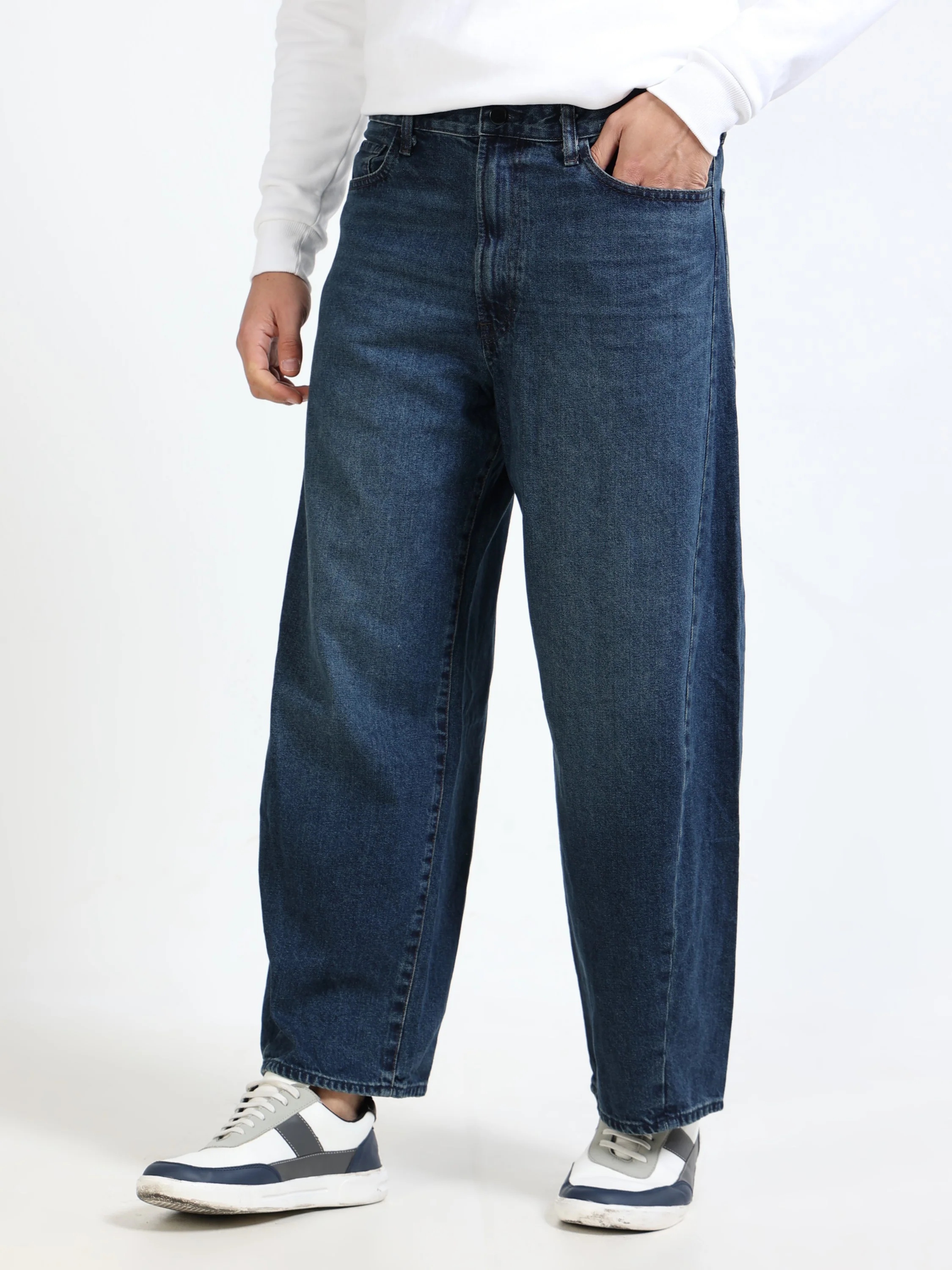 Men Denim Navy Baggy Jeans - Image 5