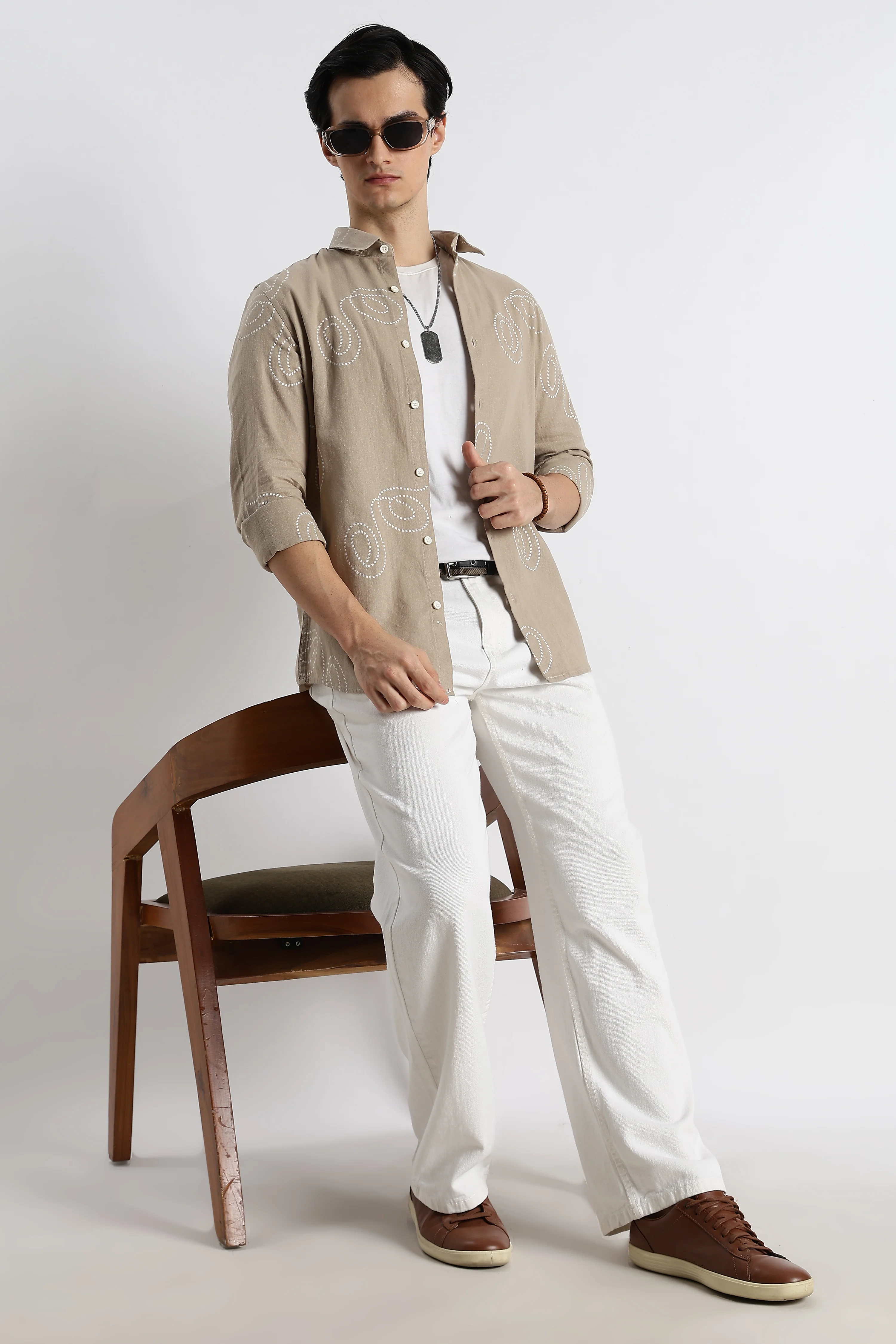 Men Dotted Swirl Printed Cotton Linen Shirt - Image 4