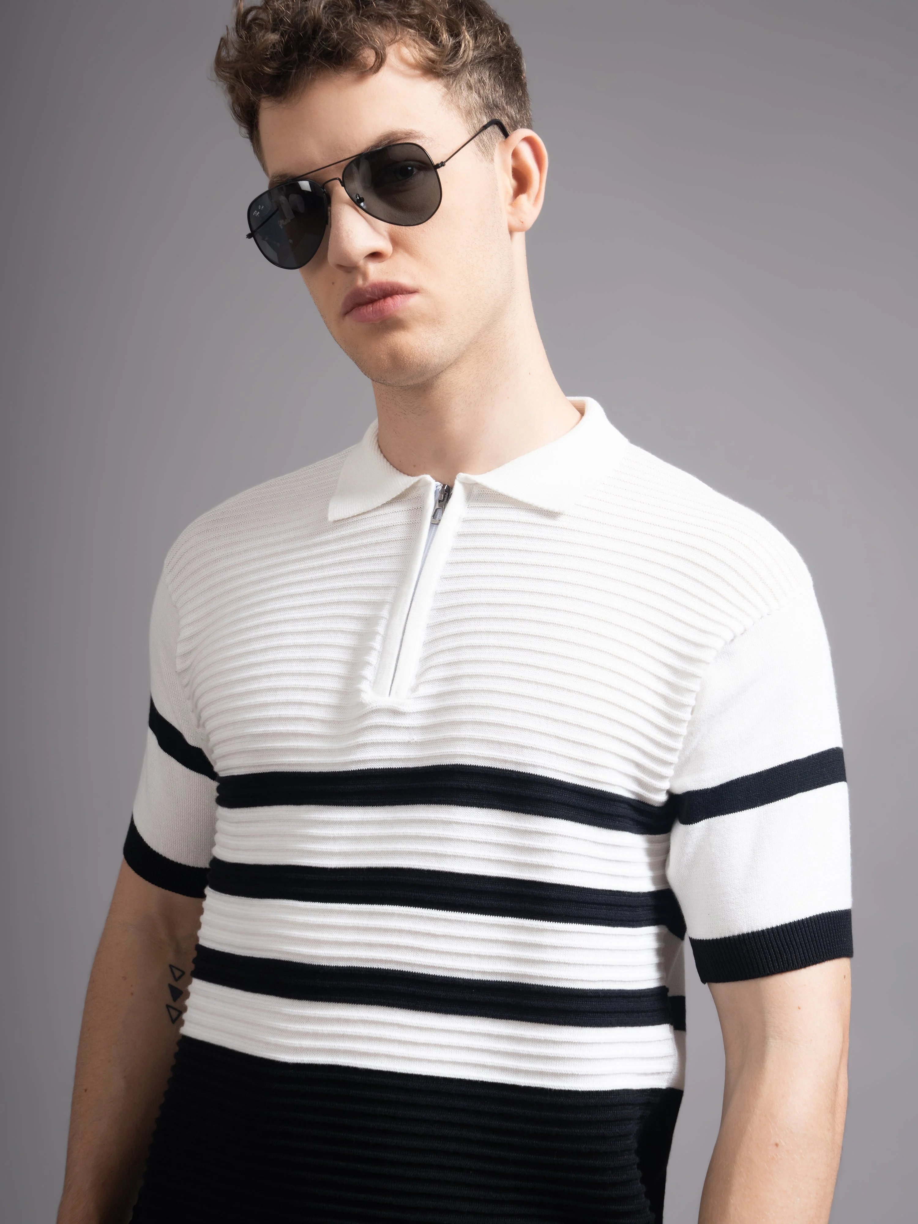 Men Duvont Black Knit Polo T-Shirt - Image 4
