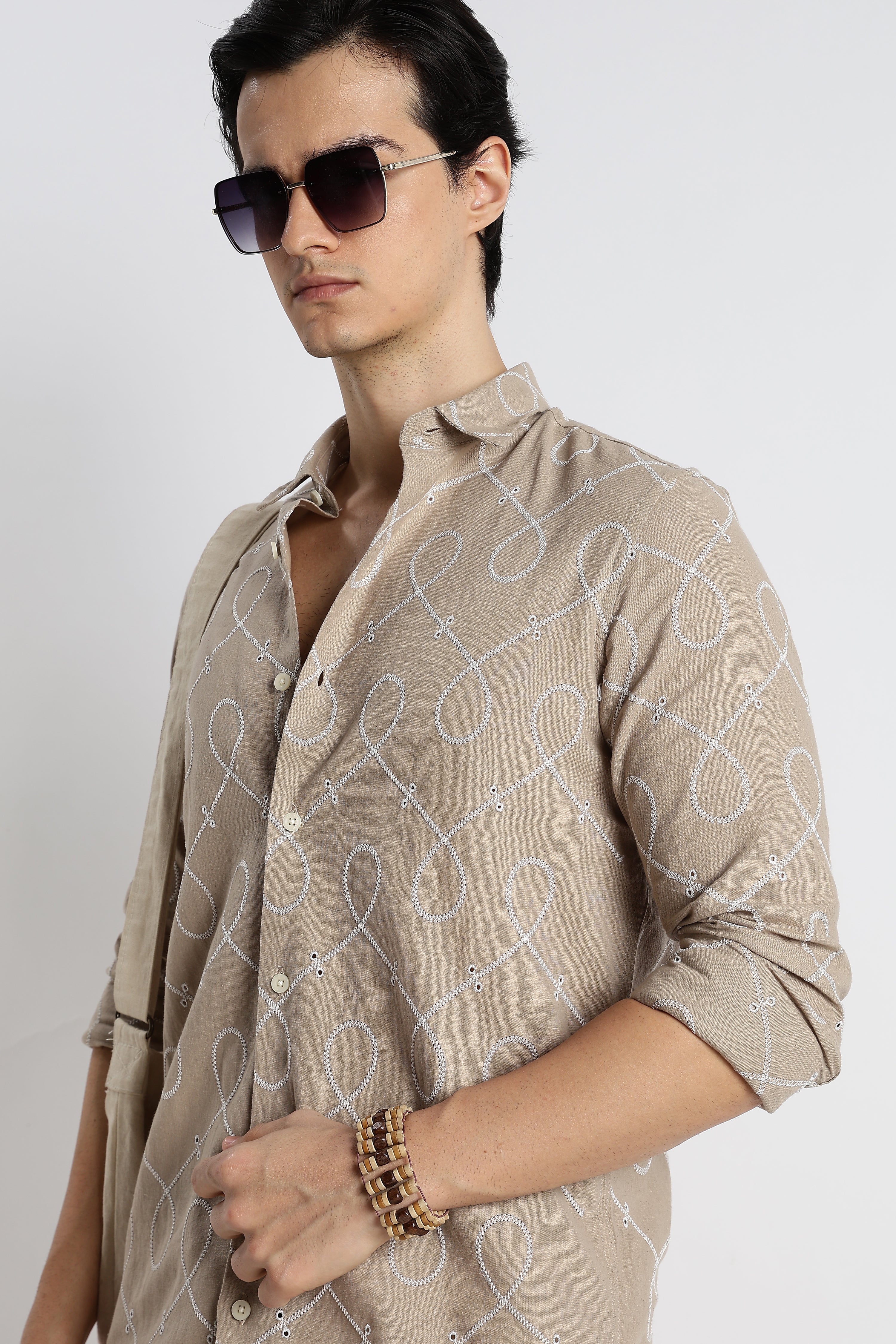 Men Embroidered Cotton-Linen Shirt - Image 10