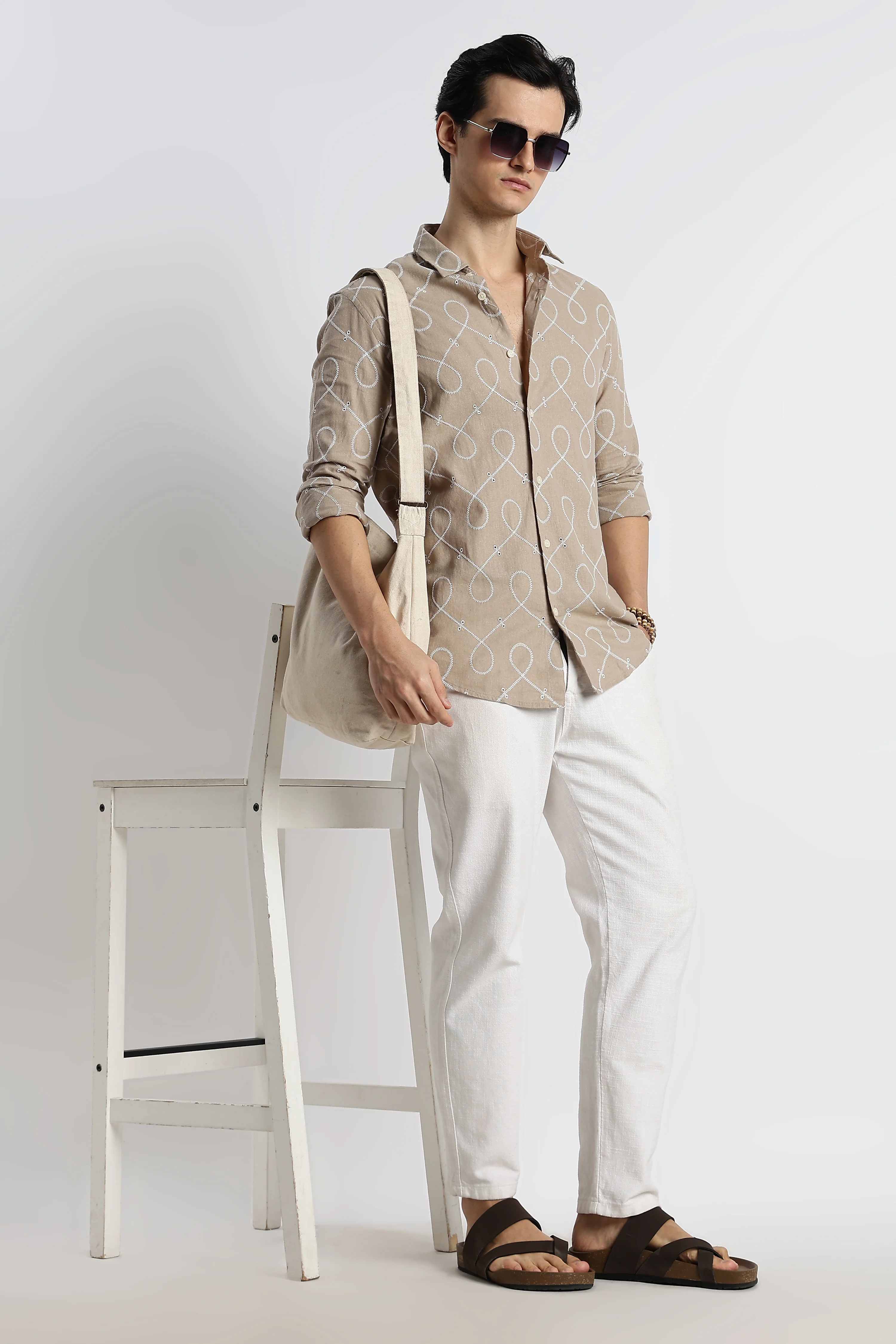 Men Embroidered Cotton-Linen Shirt - Image 3
