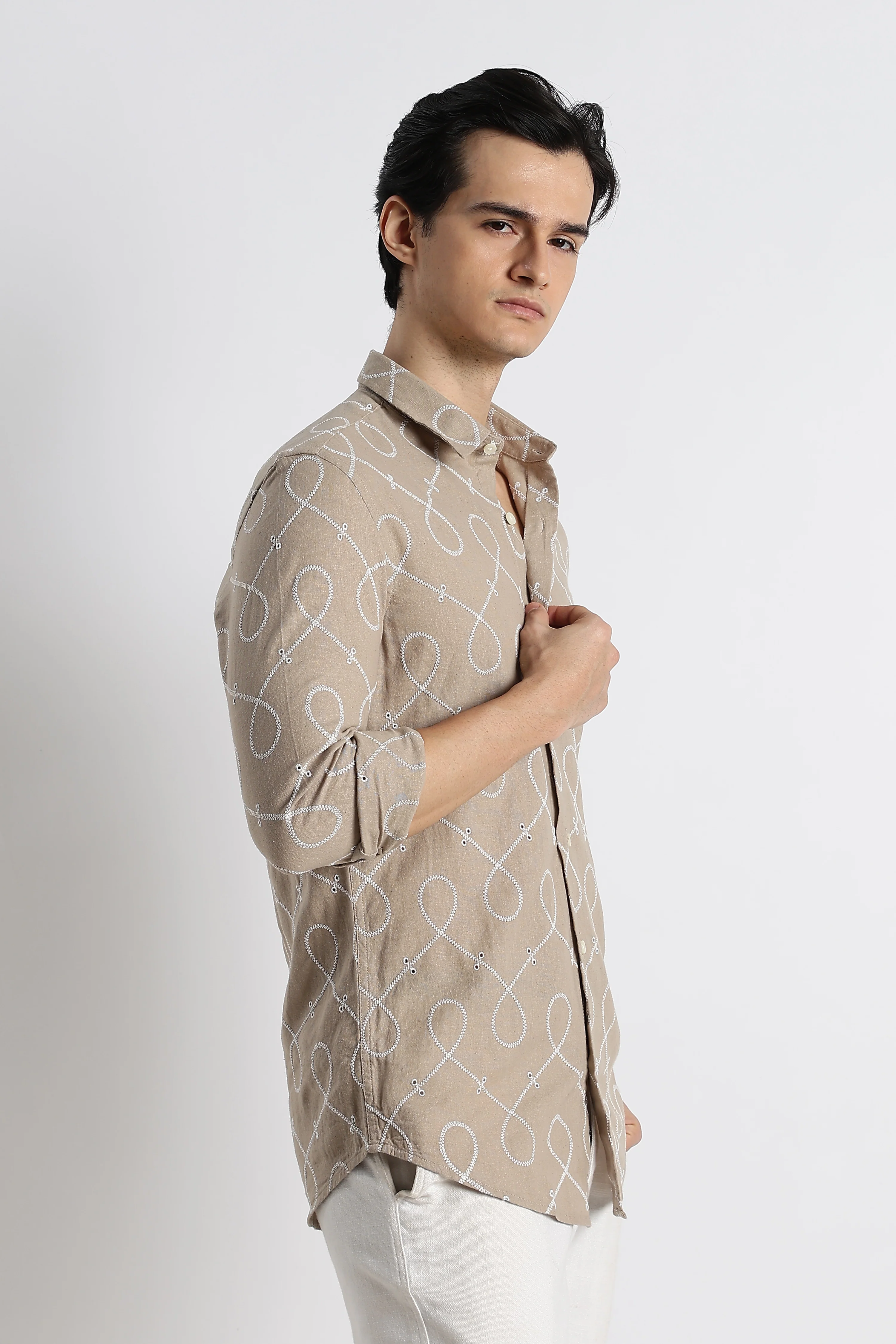 Men Embroidered Cotton-Linen Shirt - Image 7