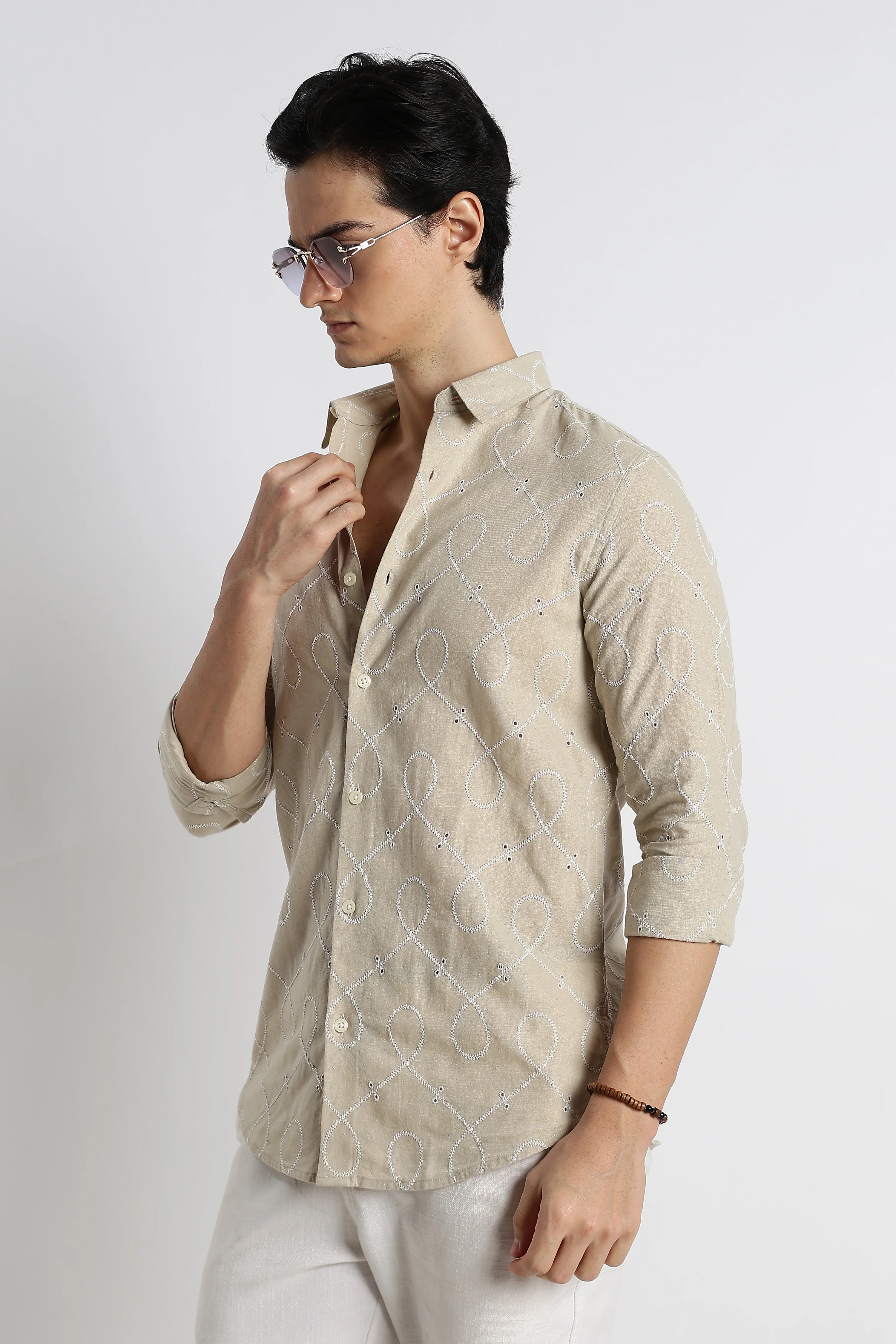 Men Embroidered Cotton-Linen Shirt - Image 5