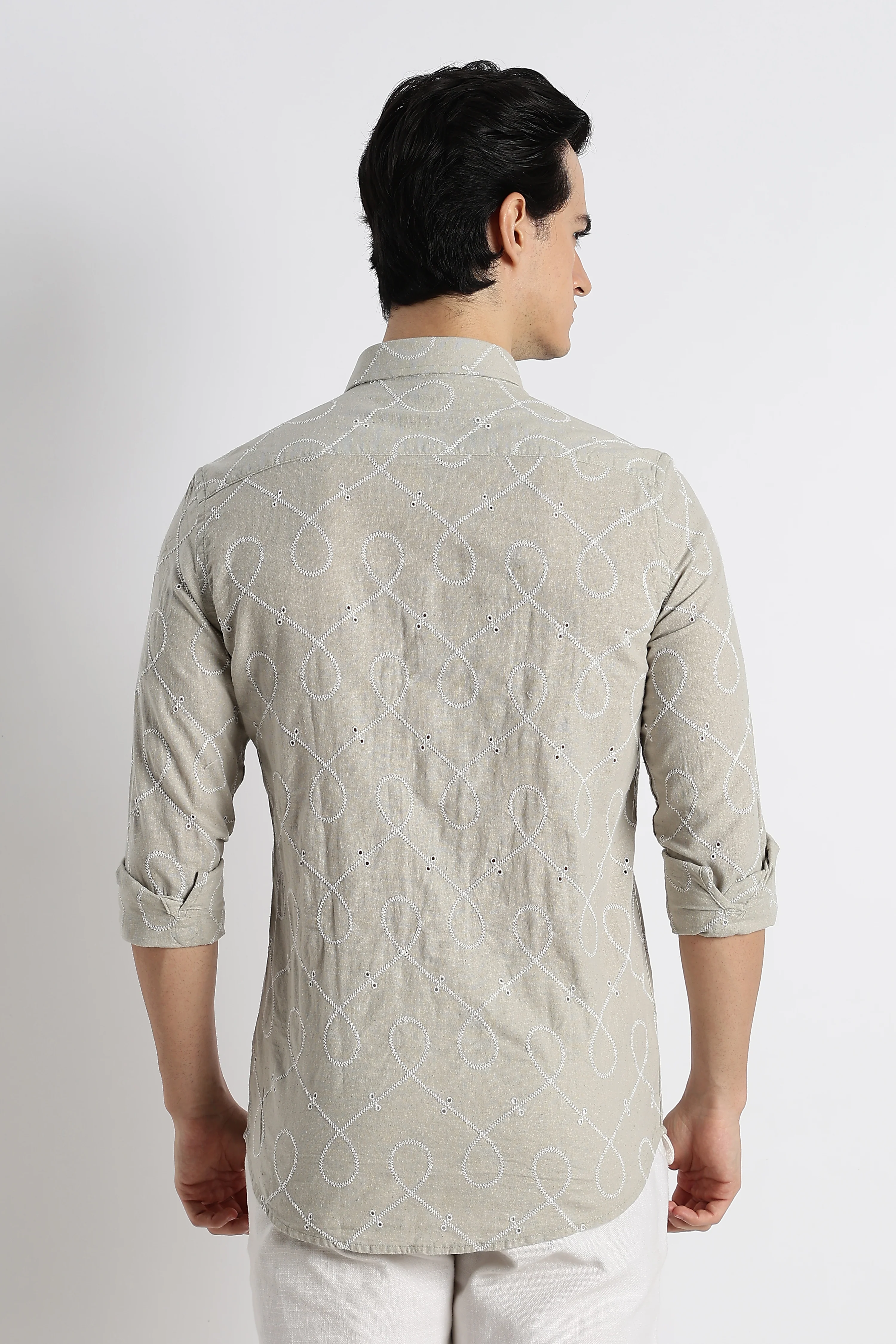 Men Embroidered Cotton-Linen Shirt - Image 4