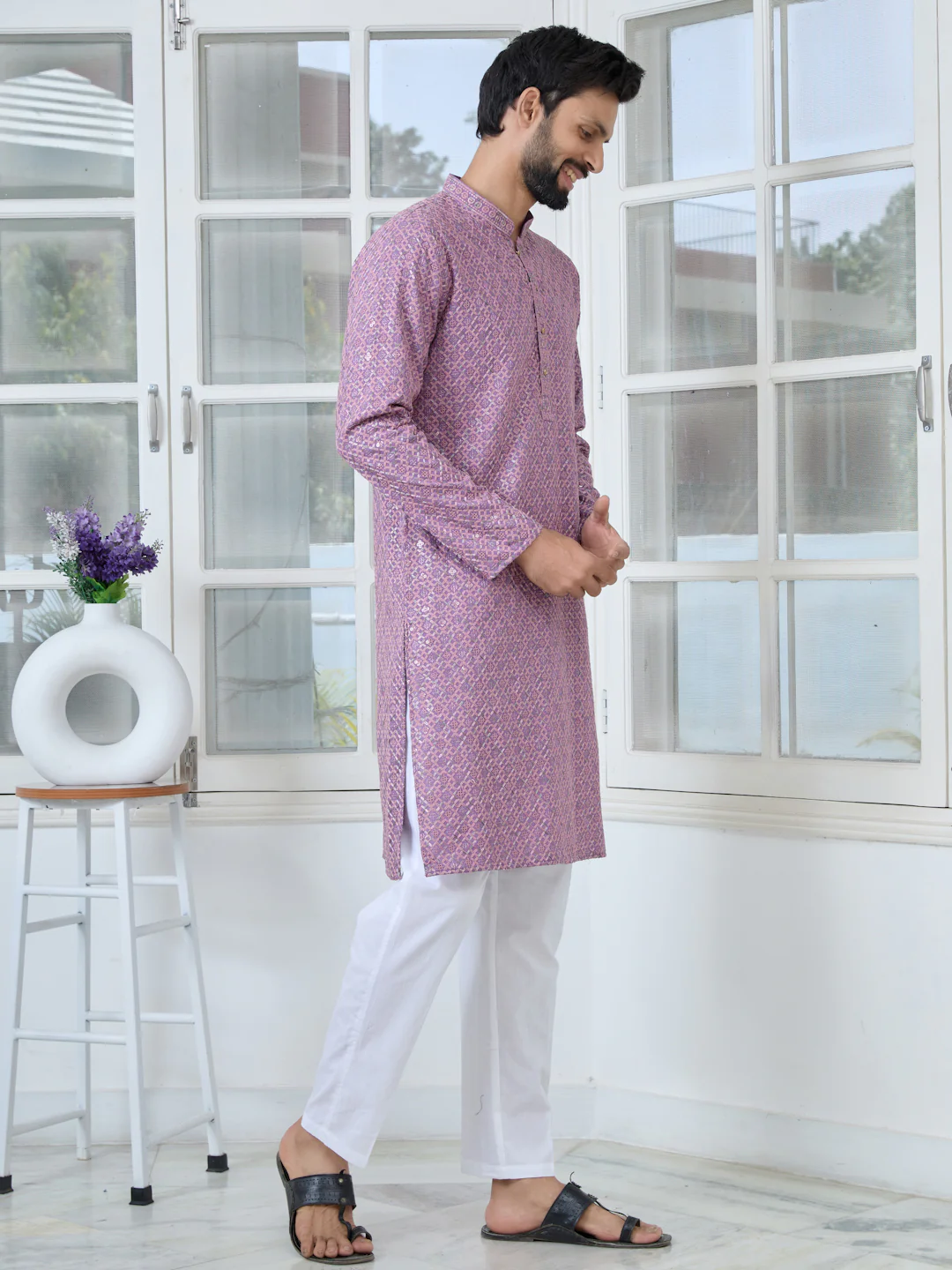 Men Embroidered Kurta - Image 3