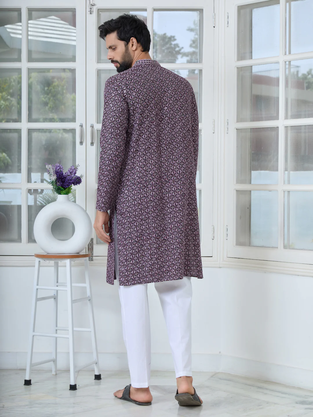 Men Embroidered Mandarin Collar Kurta - Image 4