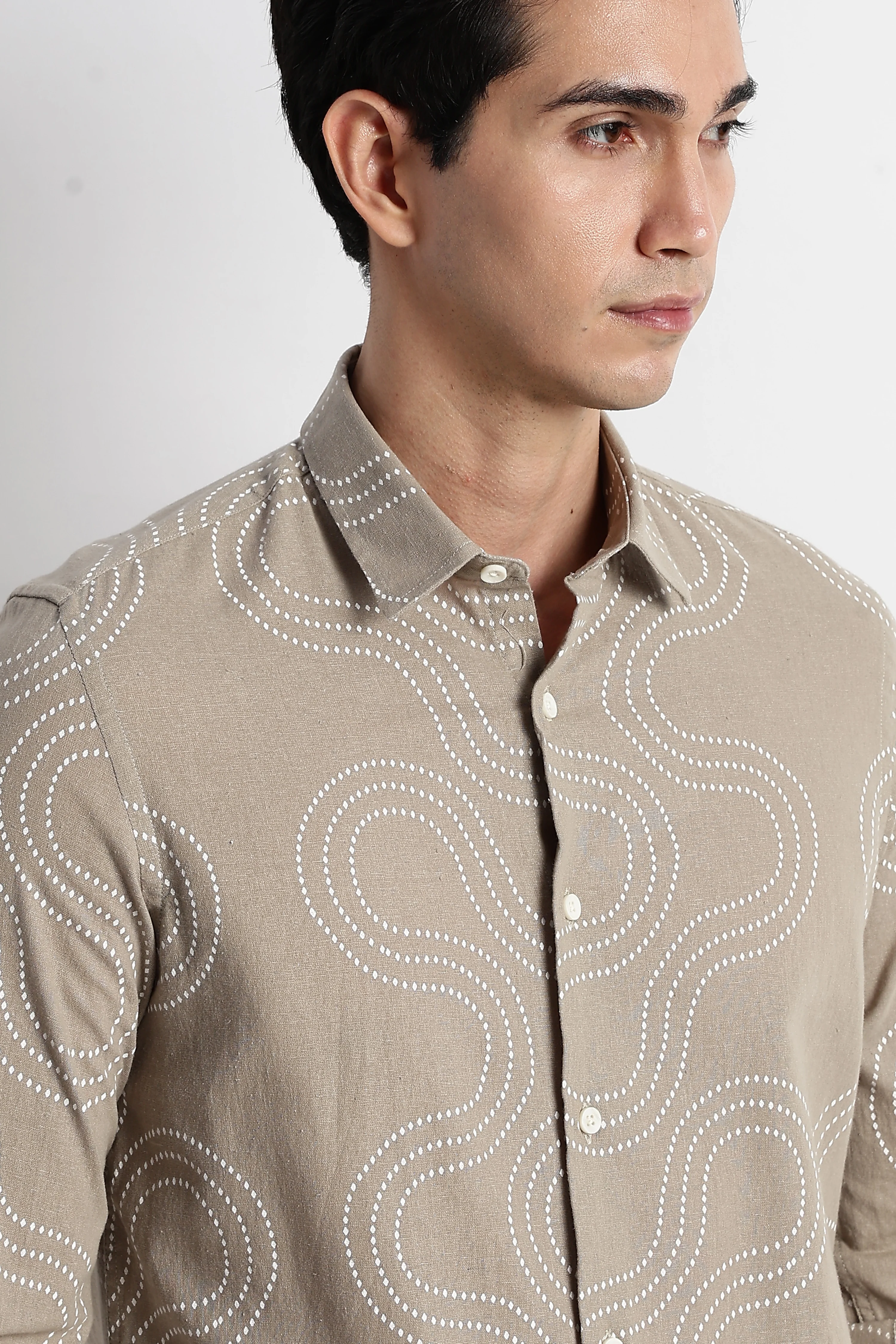 Men Embroidered Shirt - Image 7