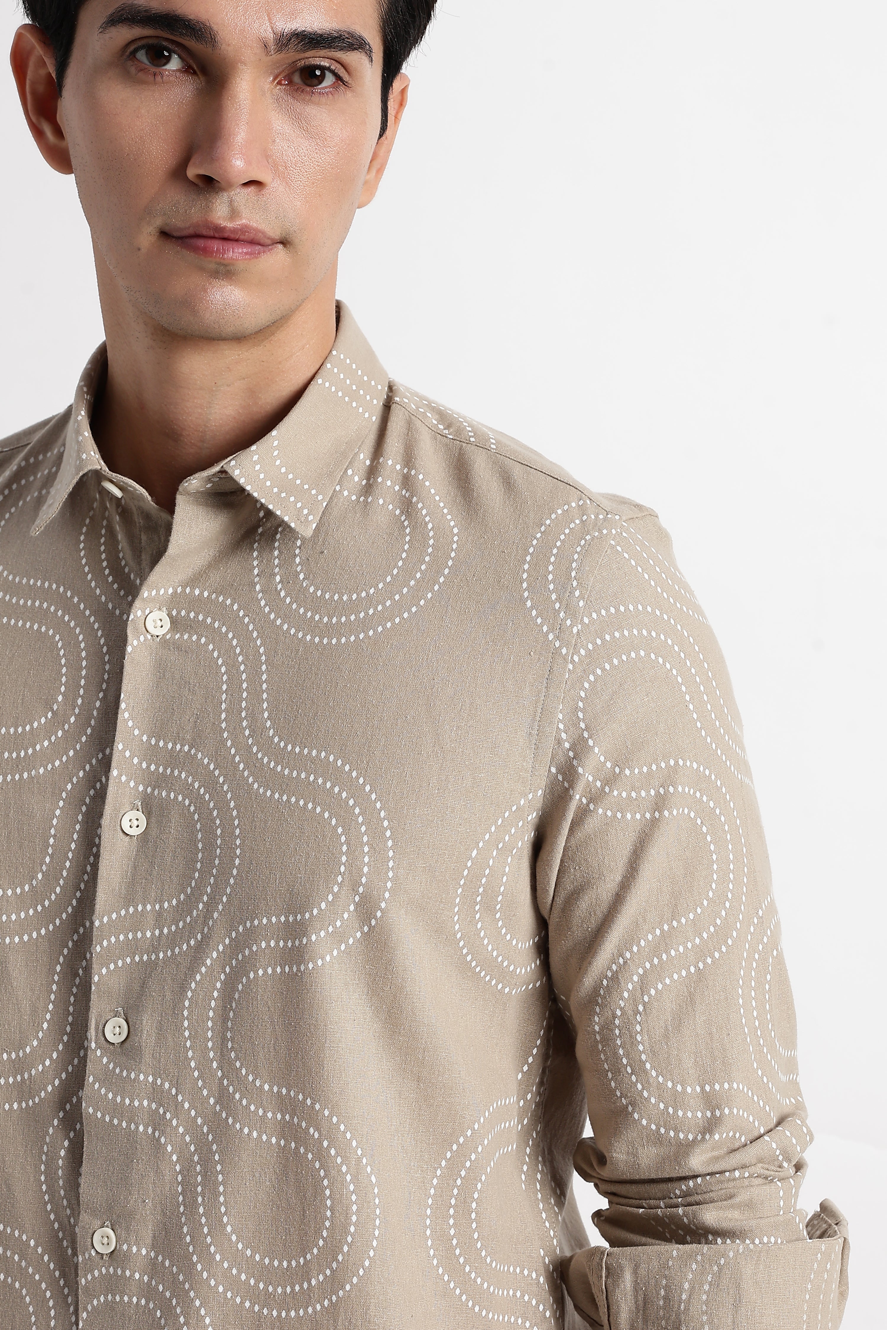 Men Embroidered Shirt - Image 7