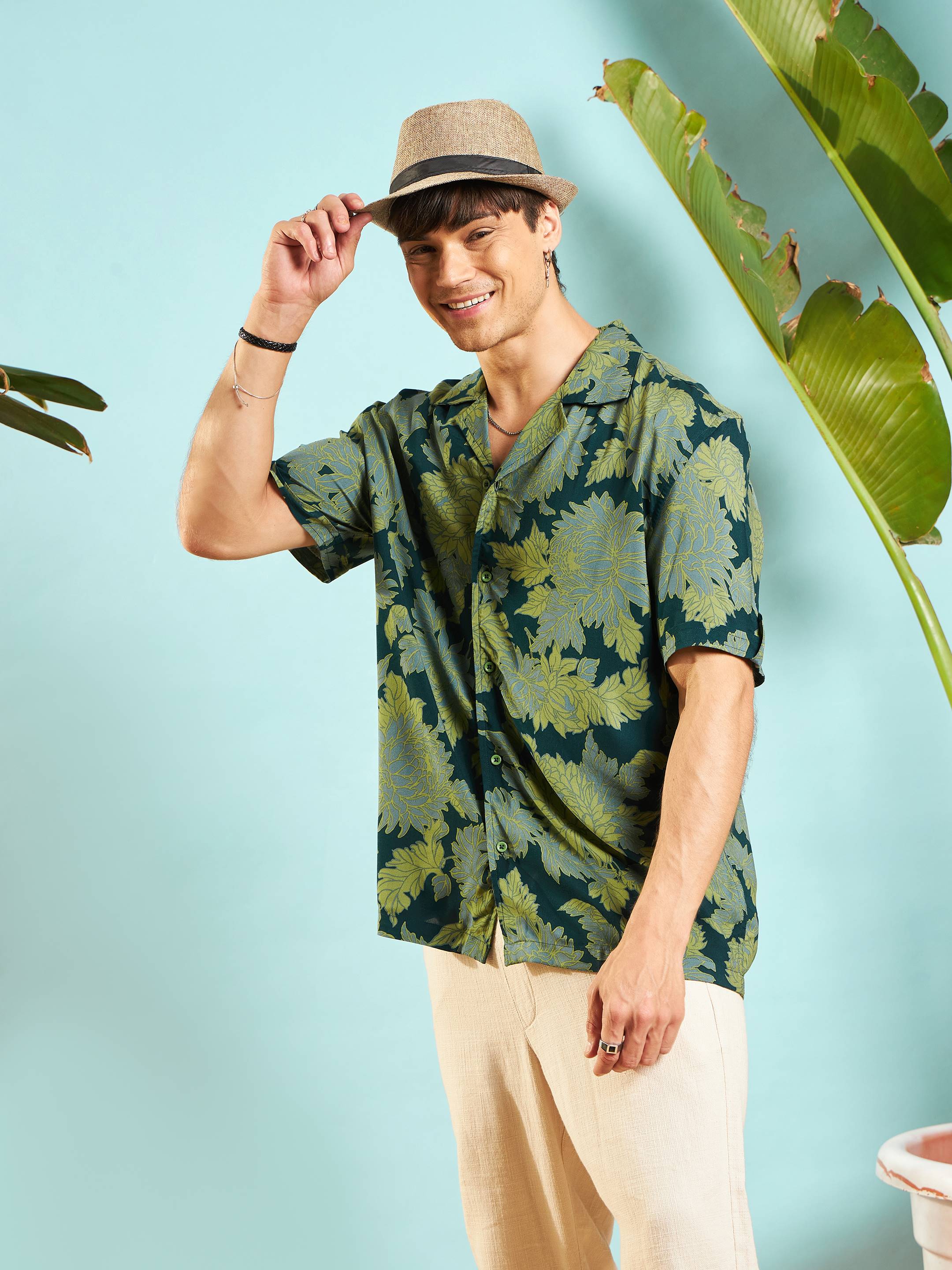 Men Emerald Green Floral Box Pleat Relax Fit Shirt - Image 3