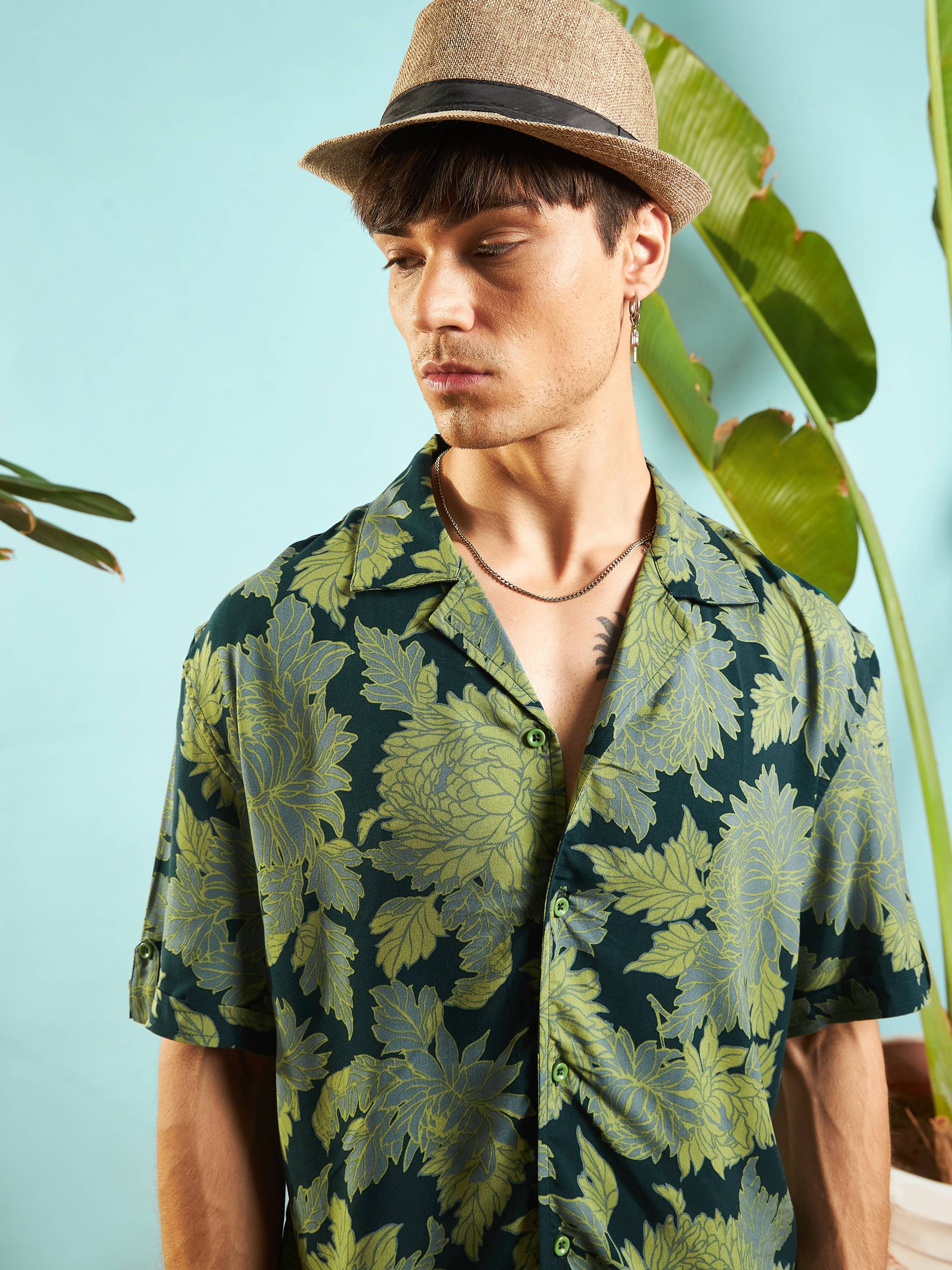 Men Emerald Green Floral Box Pleat Relax Fit Shirt - Image 4