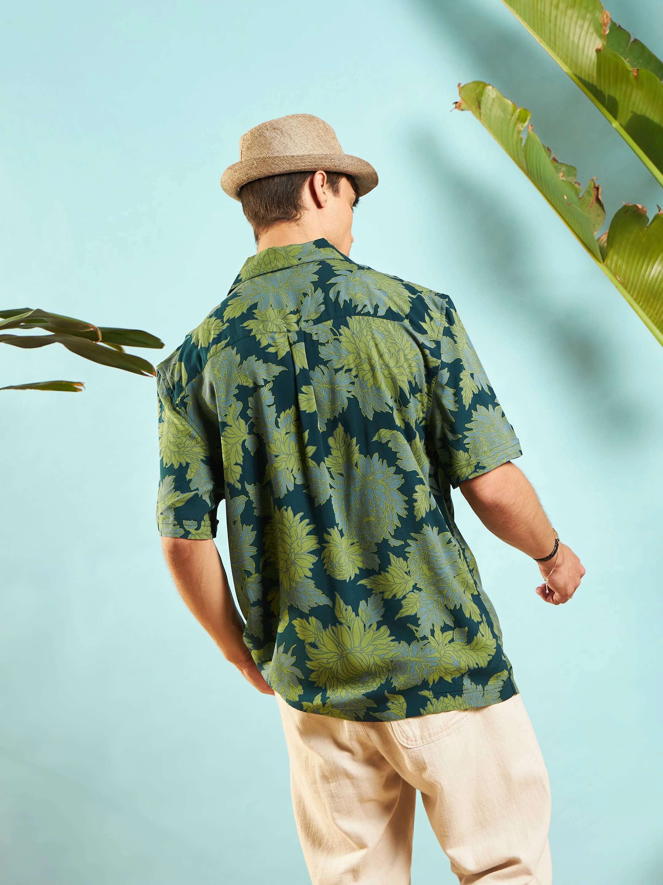Men Emerald Green Floral Box Pleat Relax Fit Shirt - Image 5