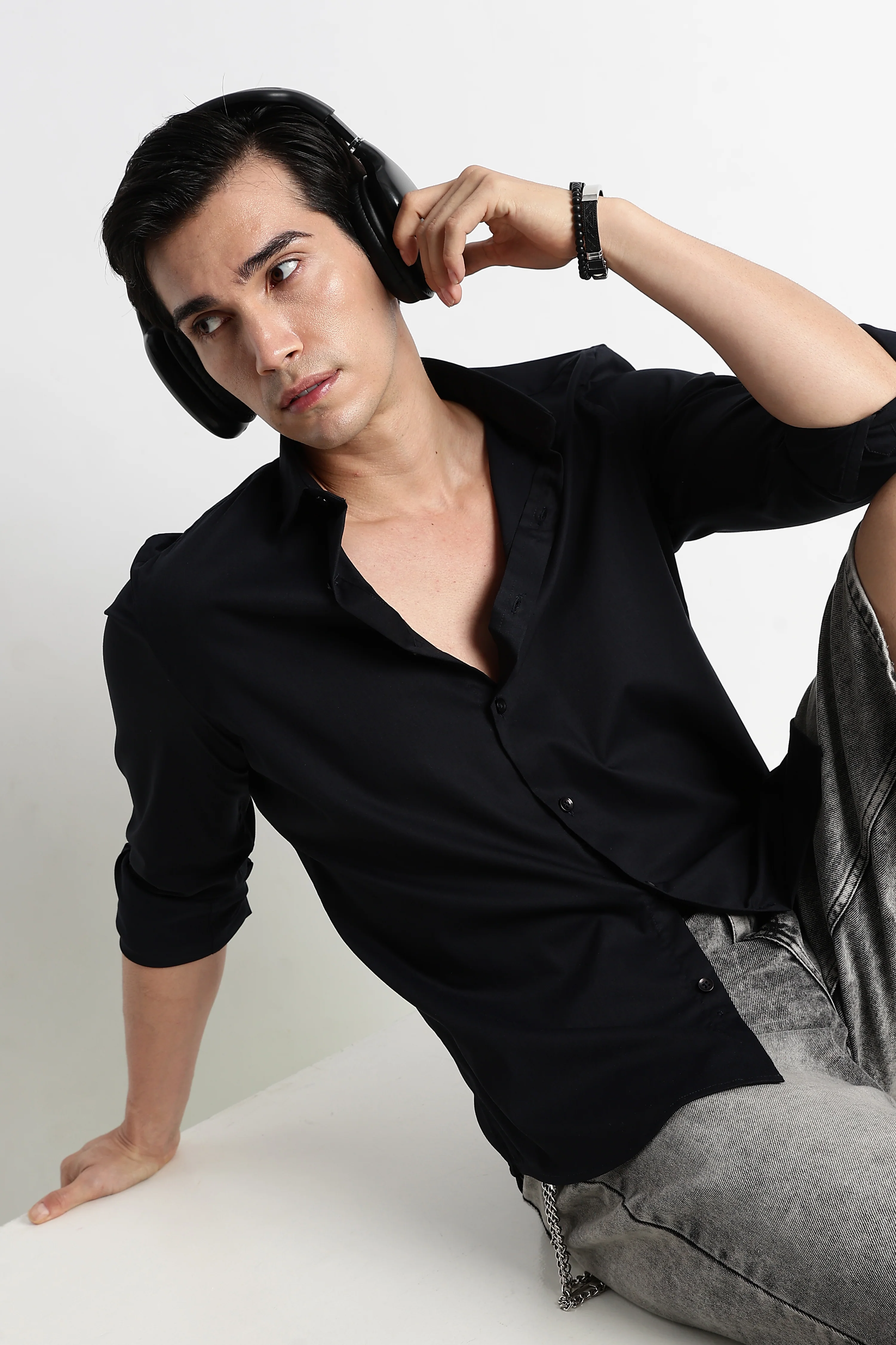 Men Essential Poly-Lycra Shirt - Image 2
