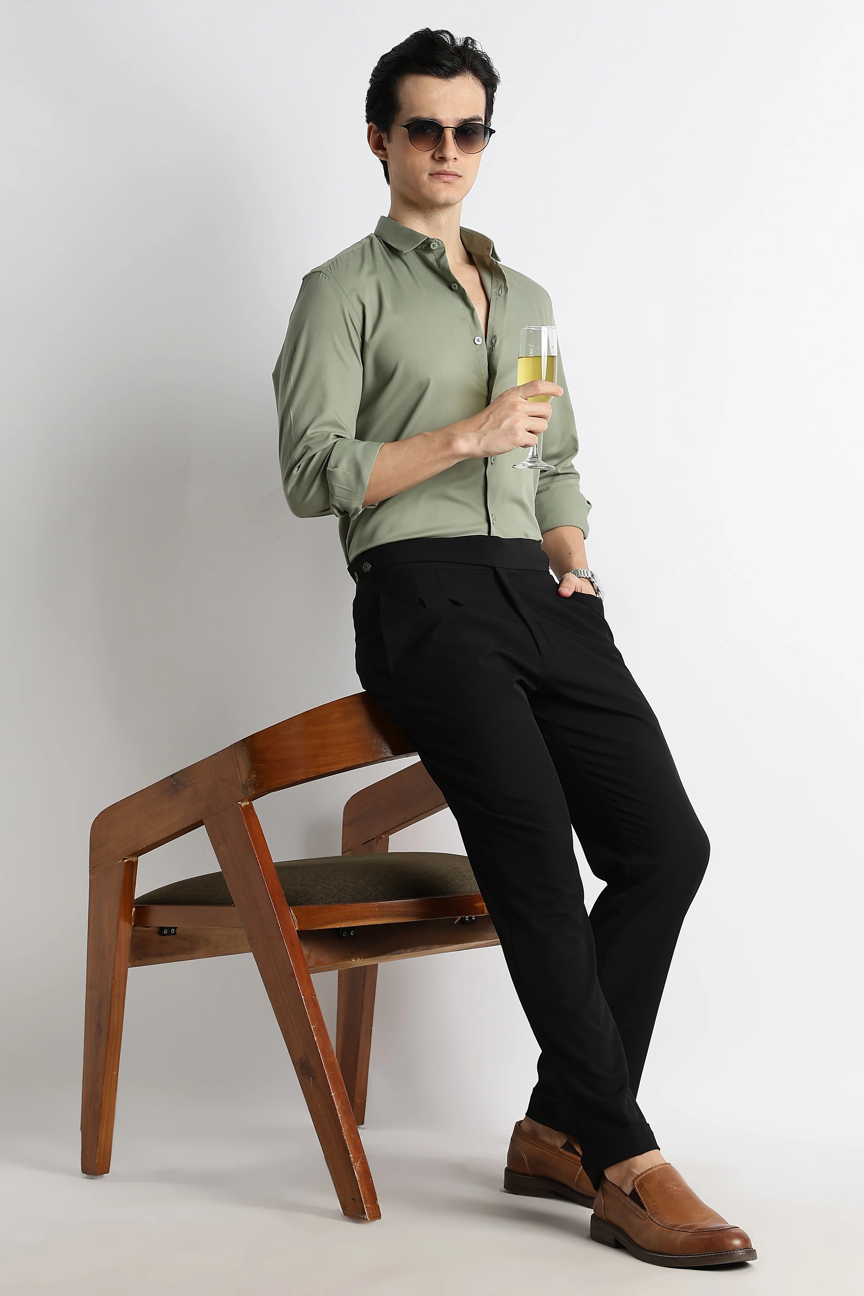Men Essential Poly-Lycra Shirt