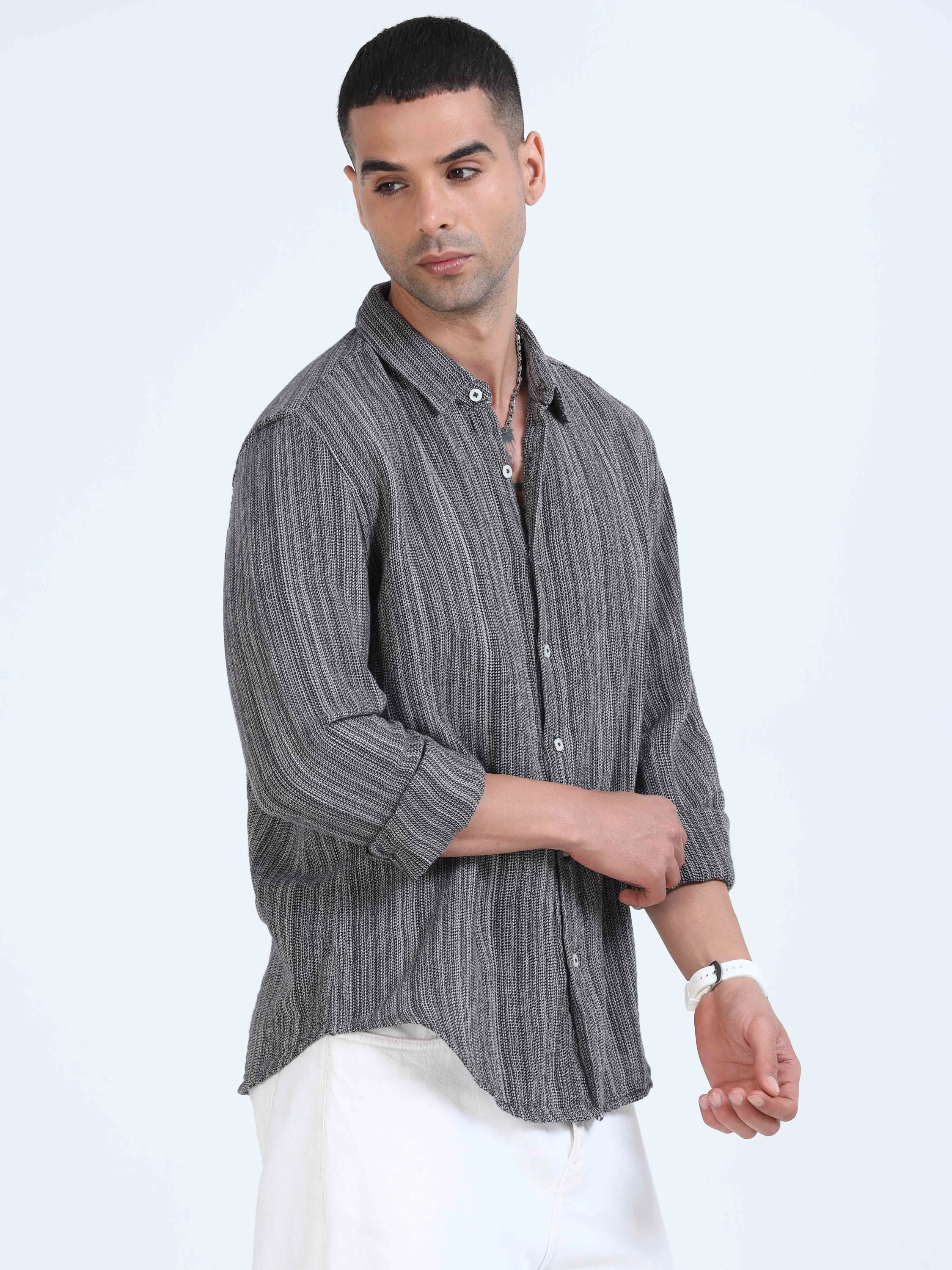 Men Fashion Black Stripe Shirt - Image 2