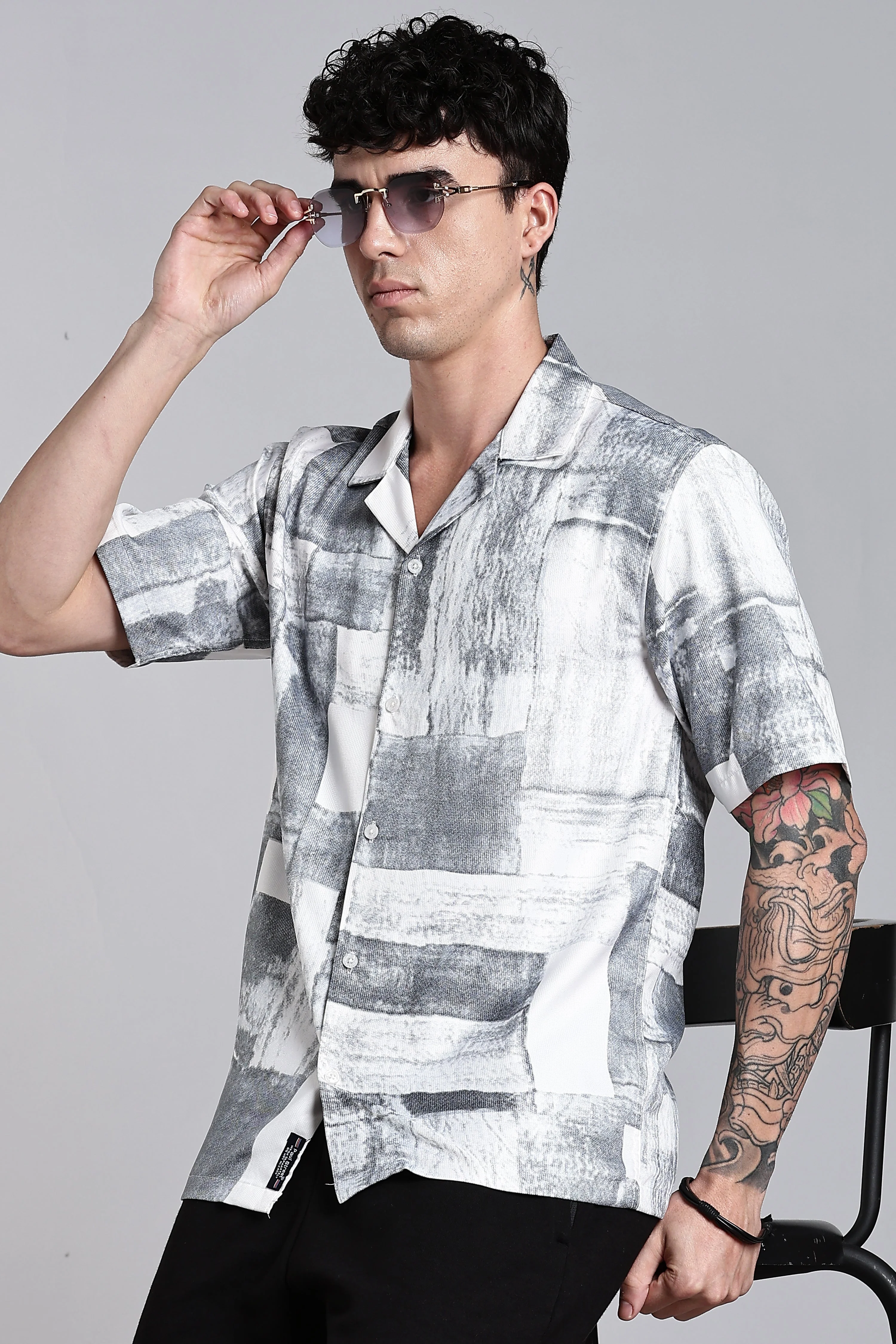 Men Fiero White Abstract Shirt - Image 3
