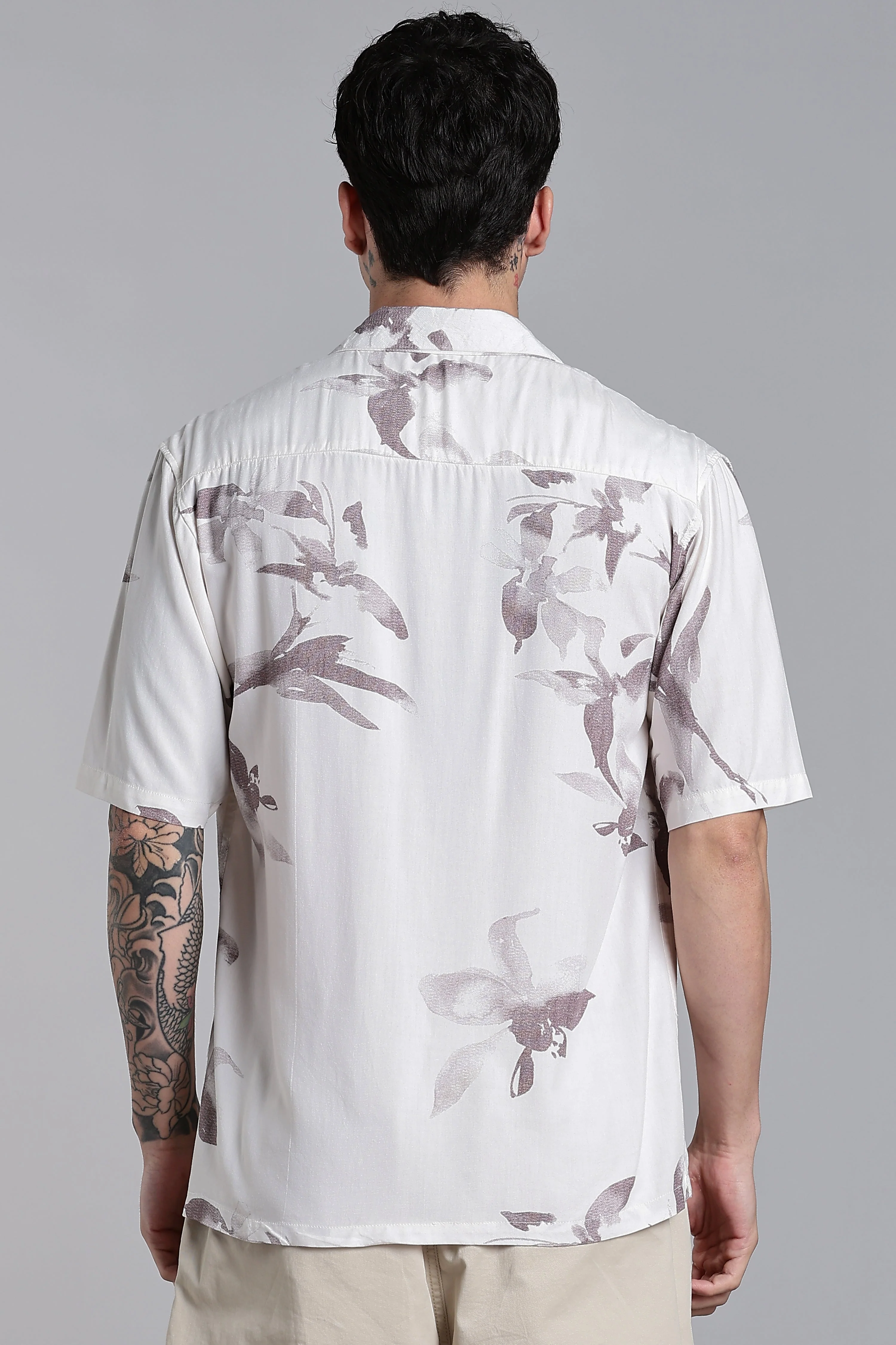 Men Florado Beige Floral Shirt - Image 2