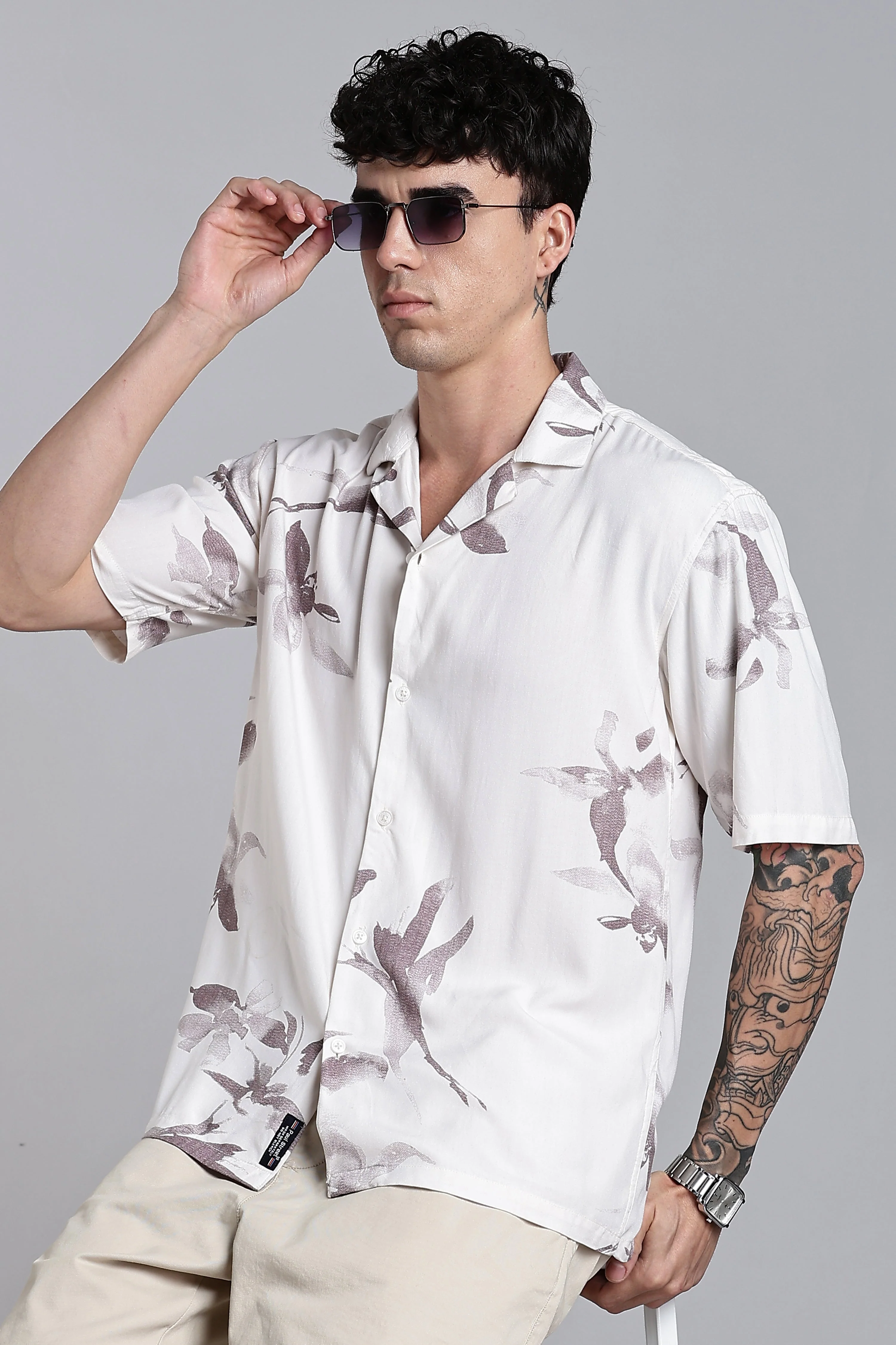 Men Florado Beige Floral Shirt - Image 3