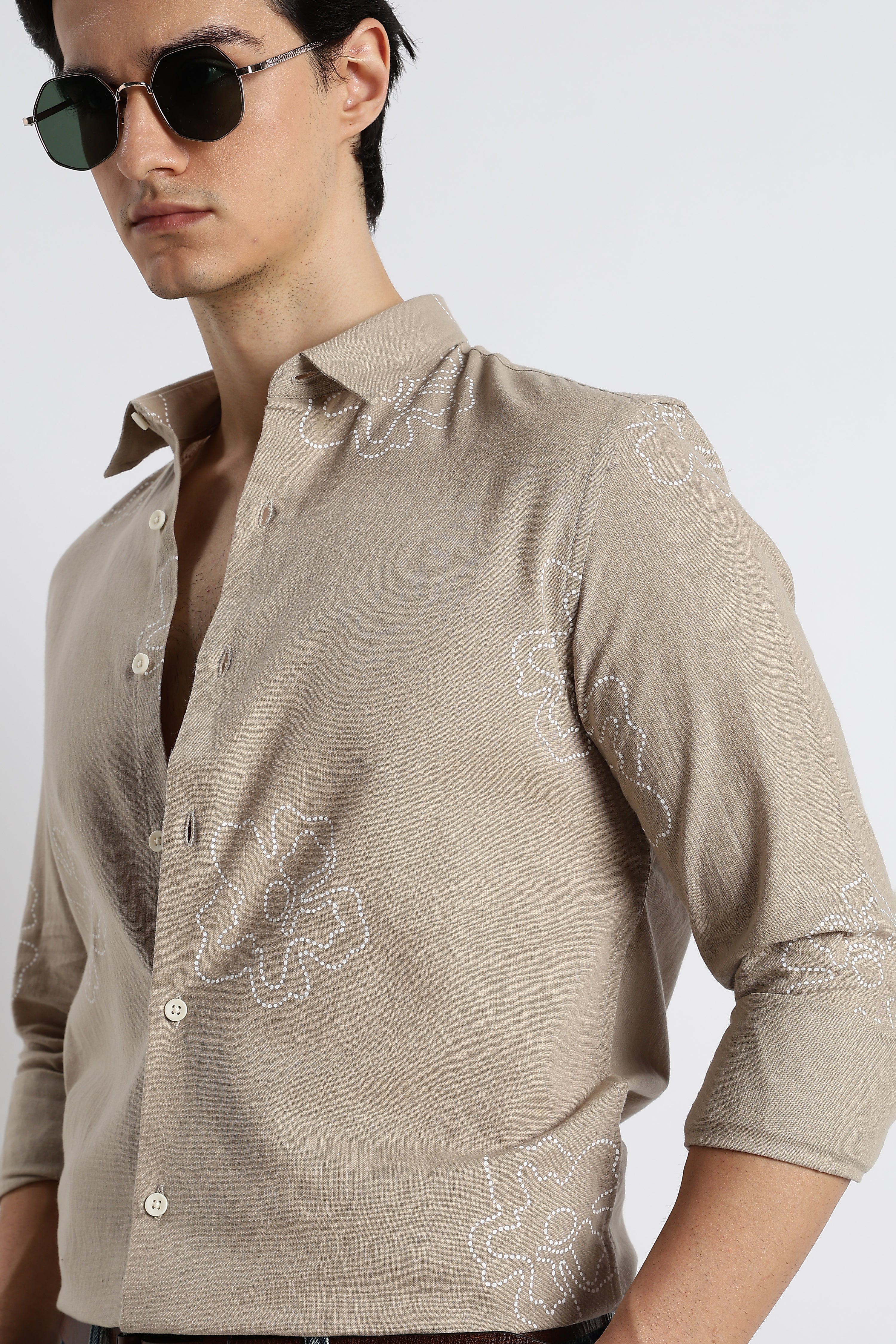 Men Floral Dot-Print Cotton Shirt - Image 3